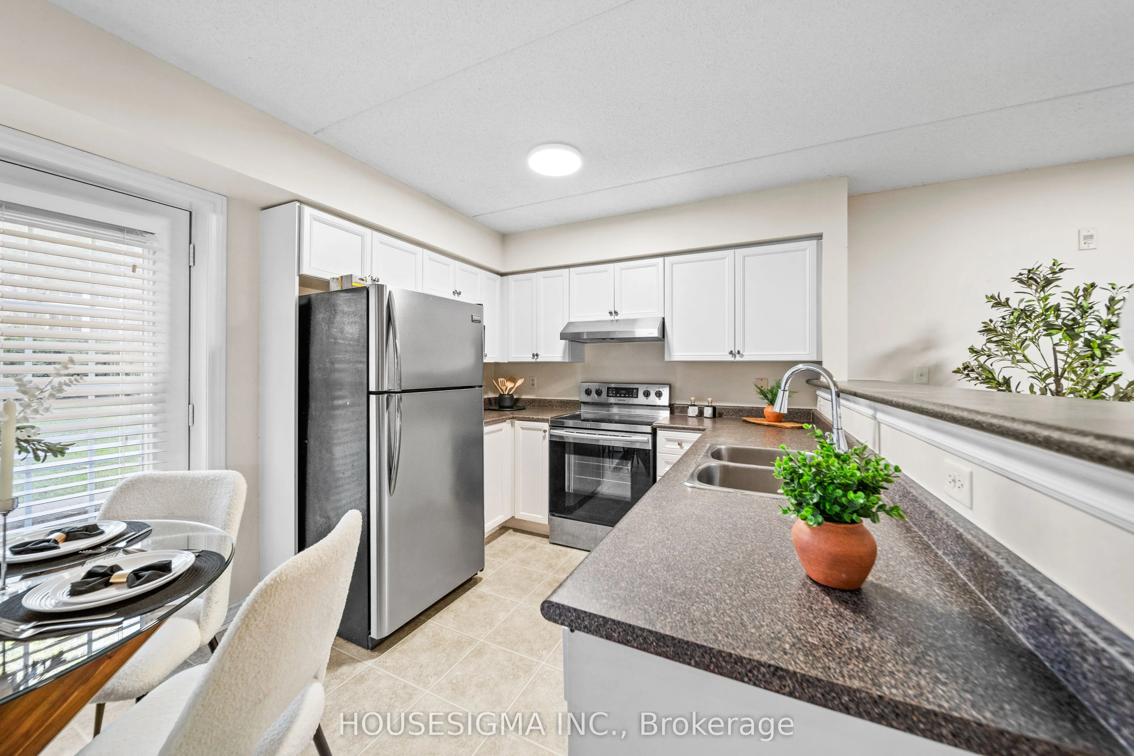 1471 Maple Avenue #112
