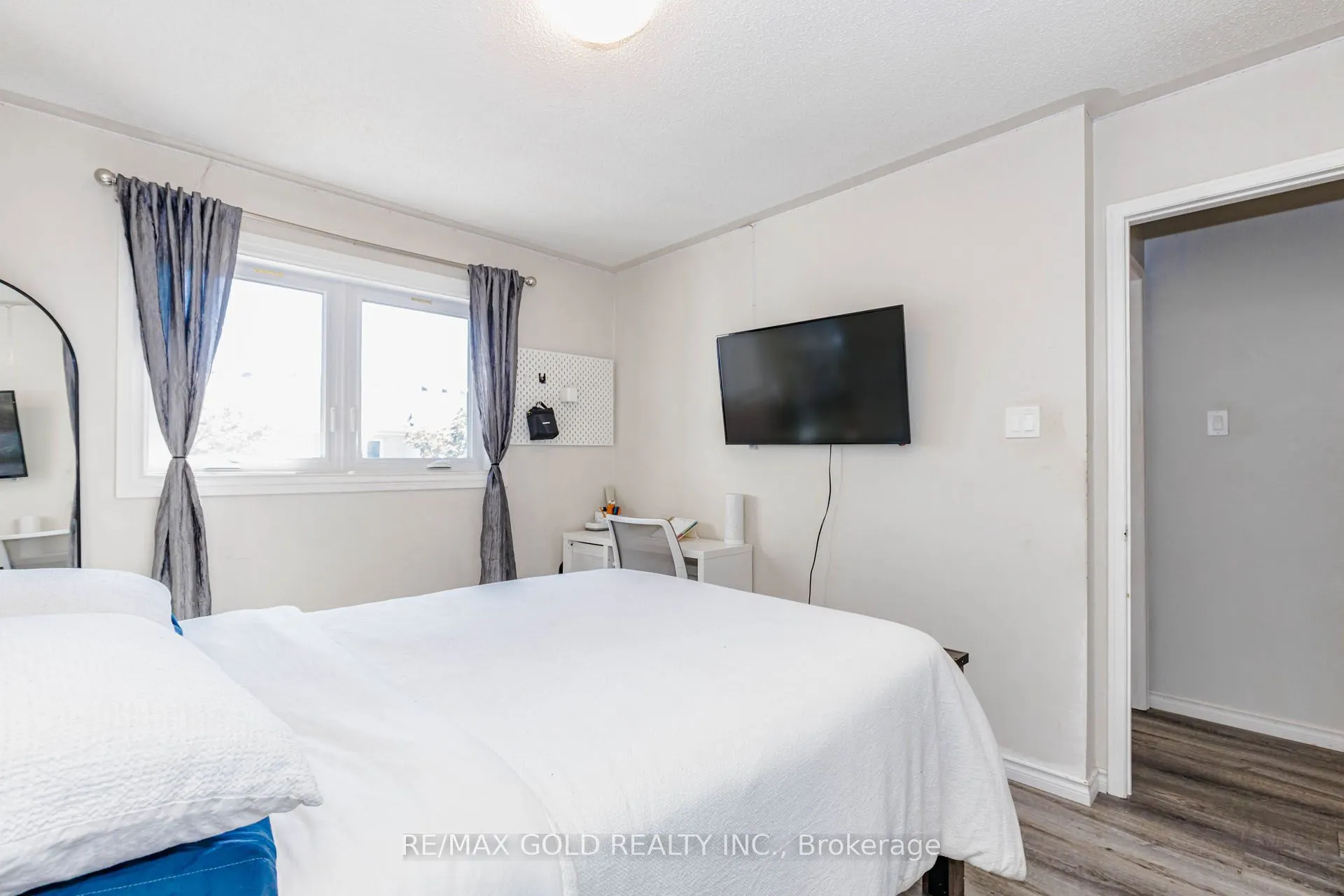 83 Wickstead Court #83