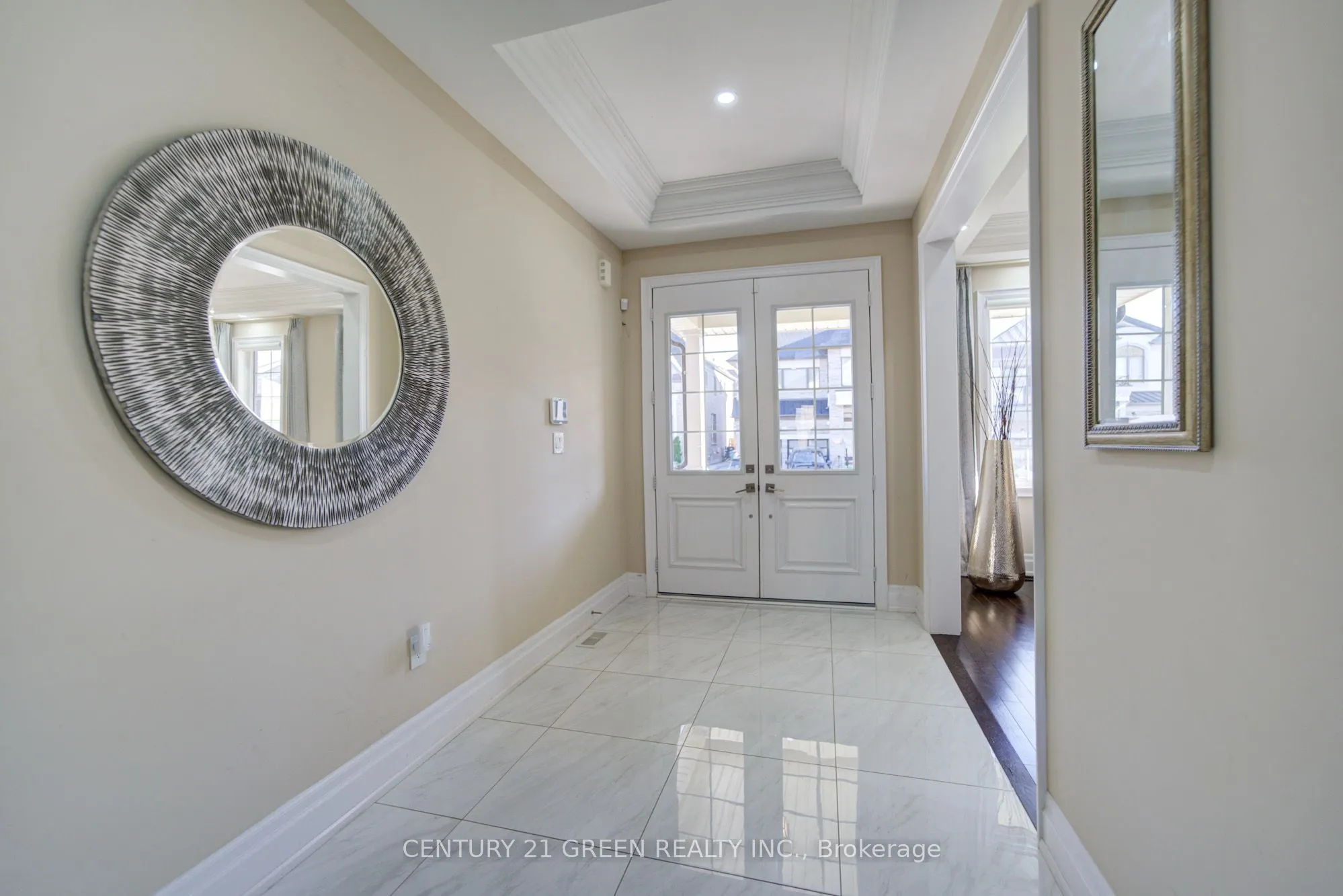 6 Hackwood Heights