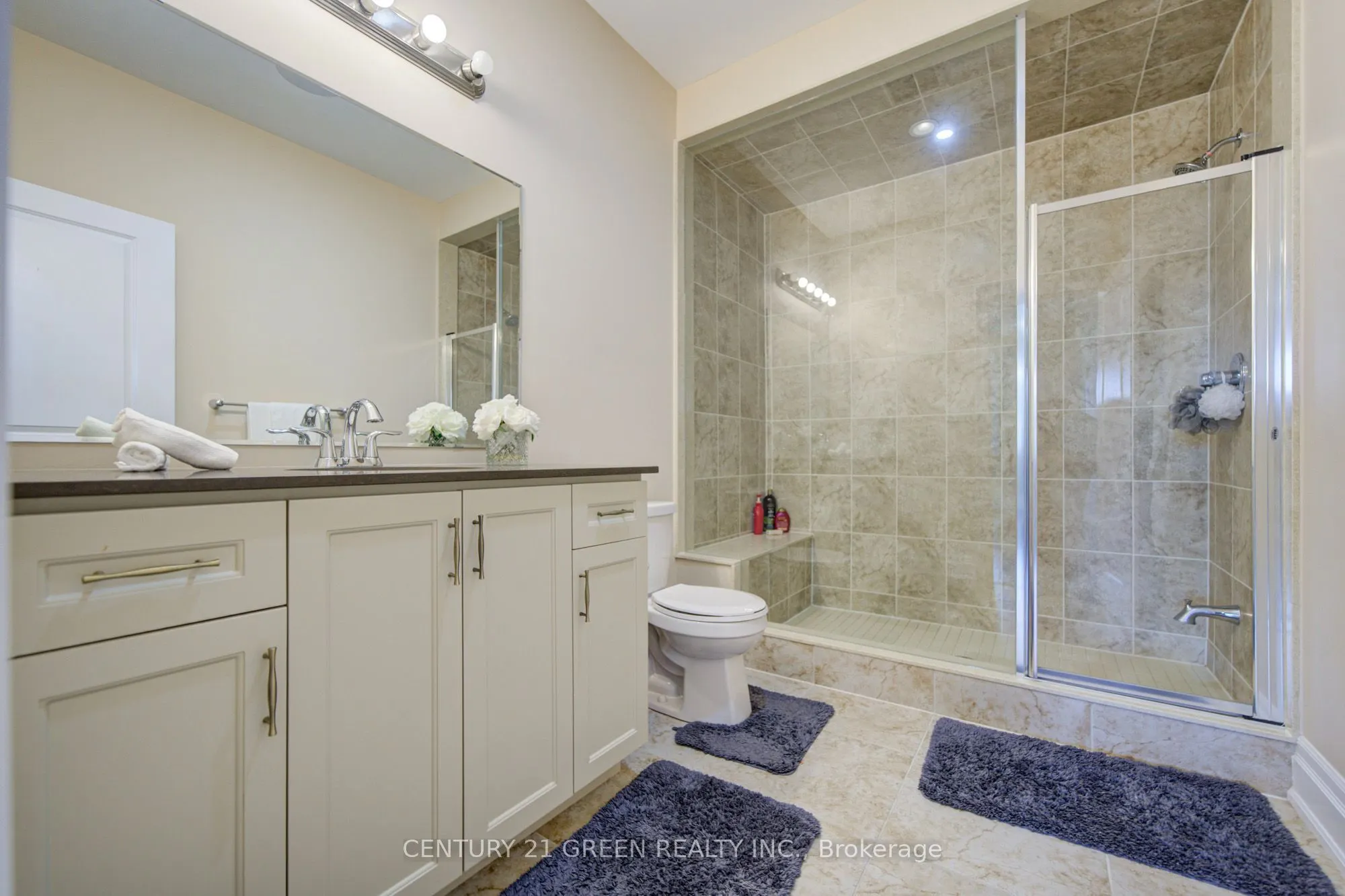 6 Hackwood Heights