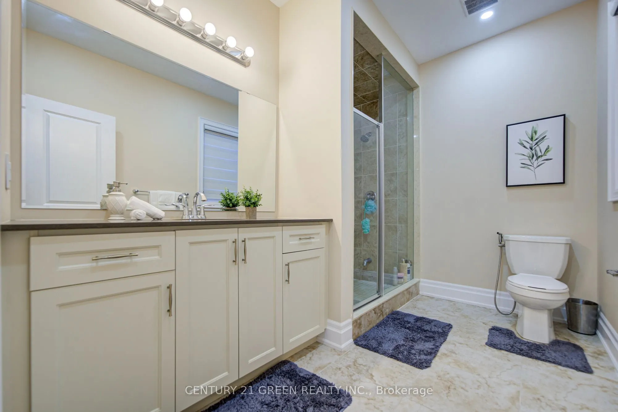 6 Hackwood Heights