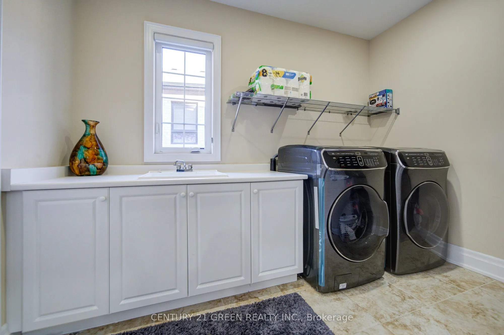 6 Hackwood Heights