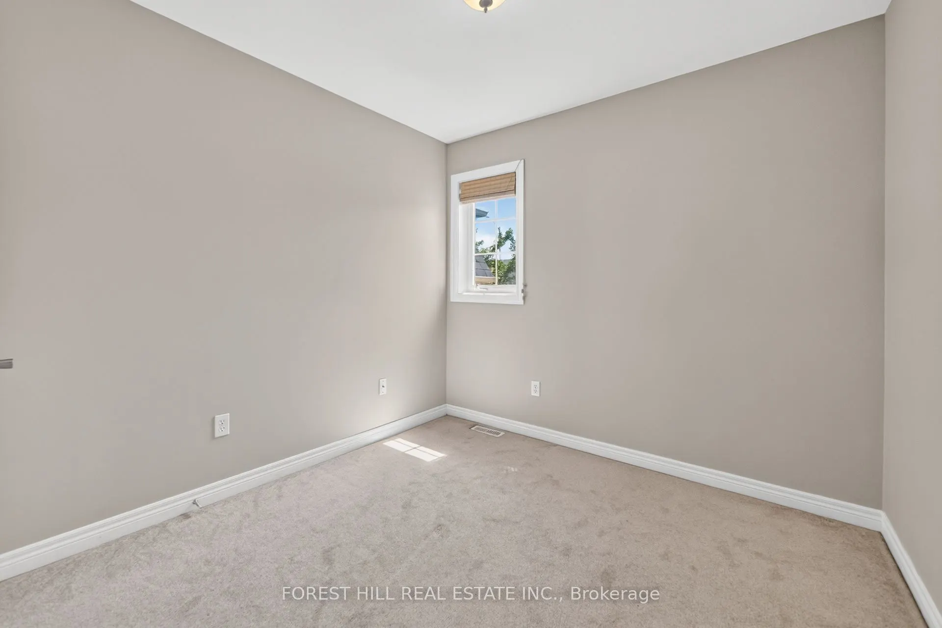 3549 Eglinton Avenue W