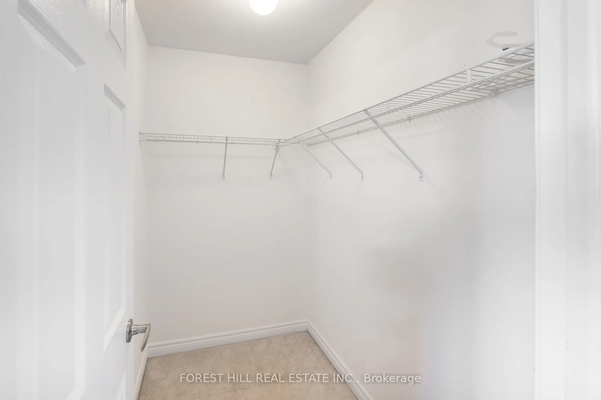 3549 Eglinton Avenue W