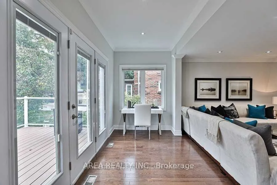 89 Ashbourne Drive