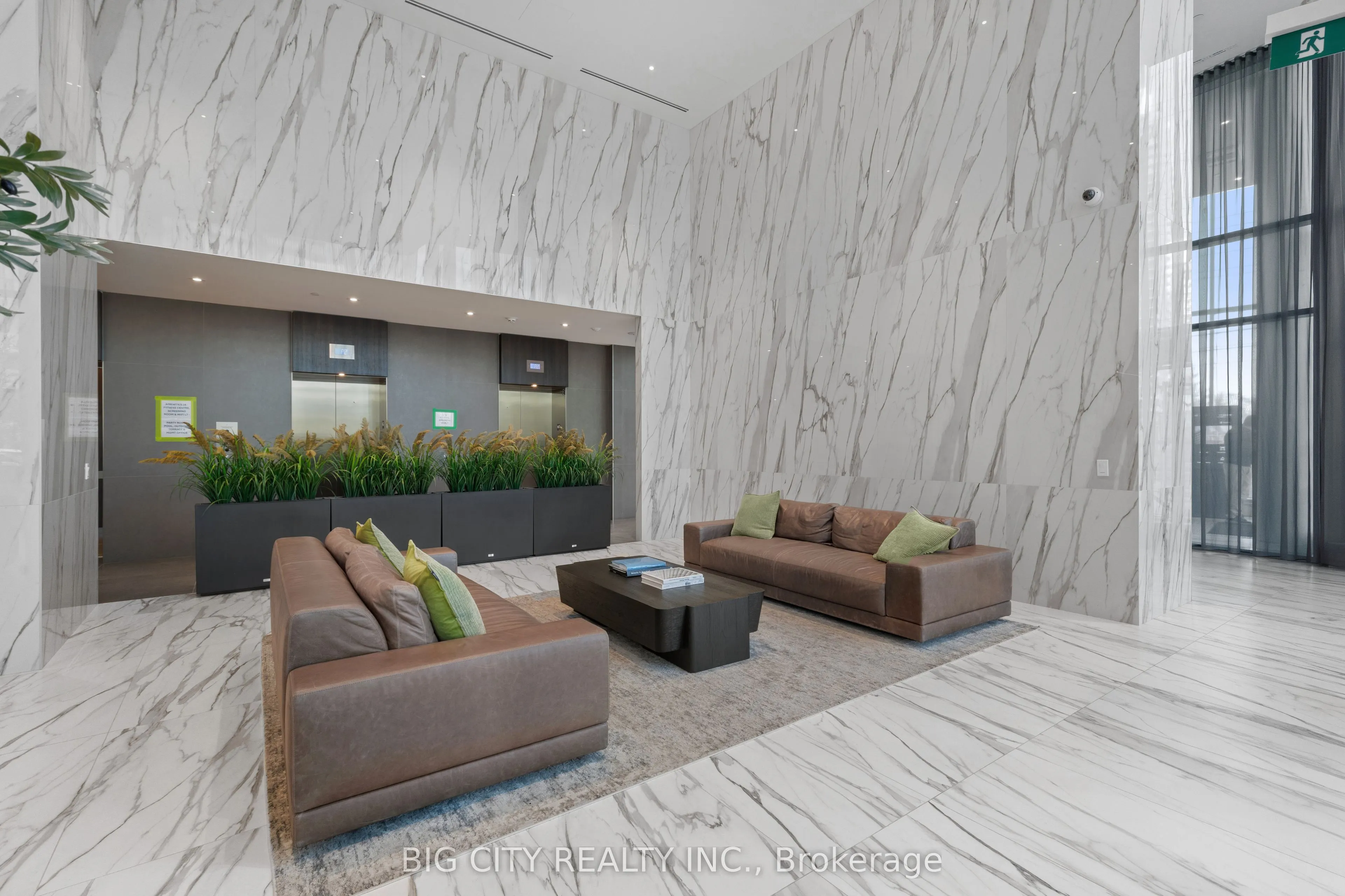 448 Burnhamthrope Road W #3003