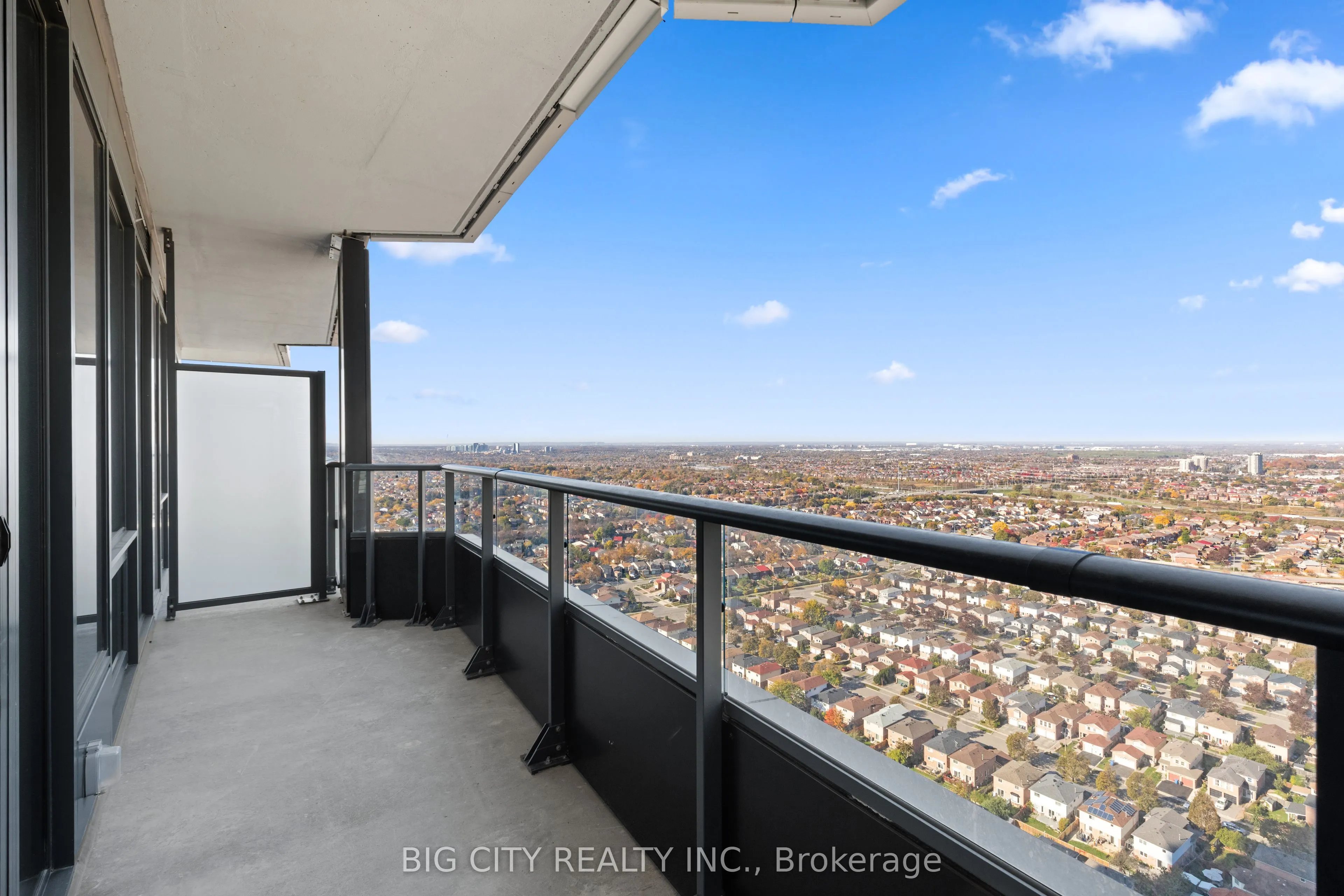 448 Burnhamthrope Road W #3003