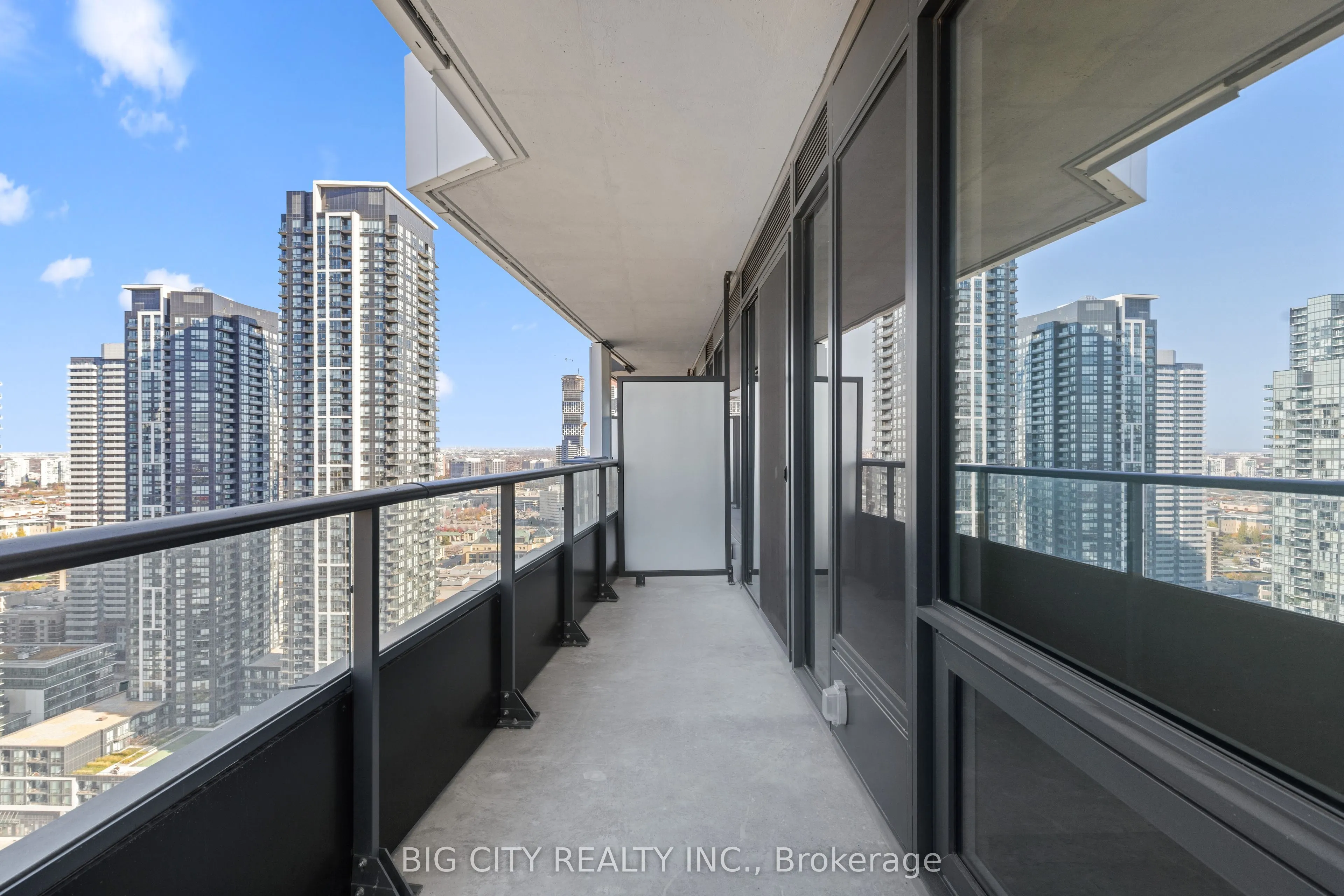 448 Burnhamthrope Road W #3003