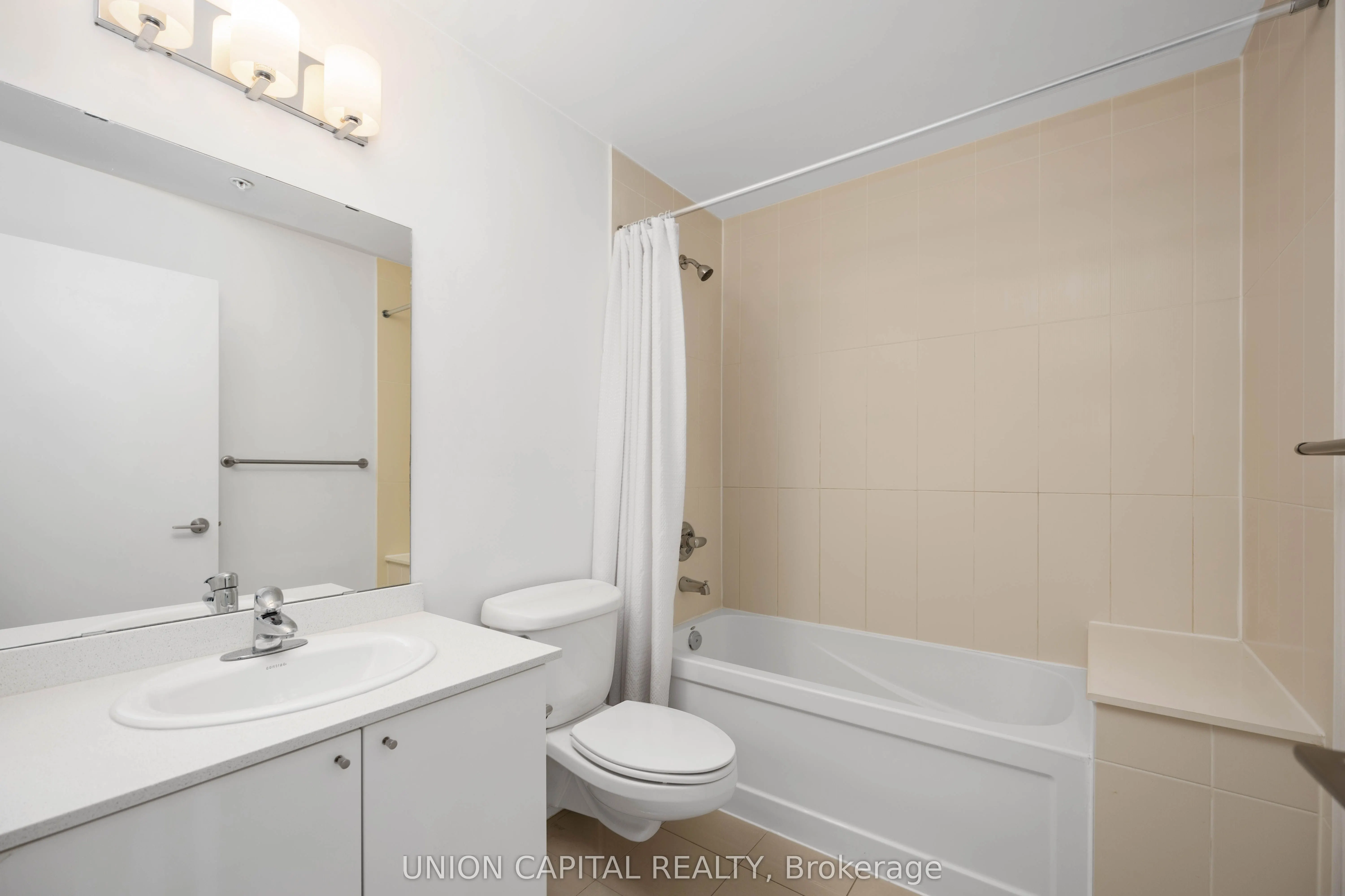 3985 Grand Park Drive #207
