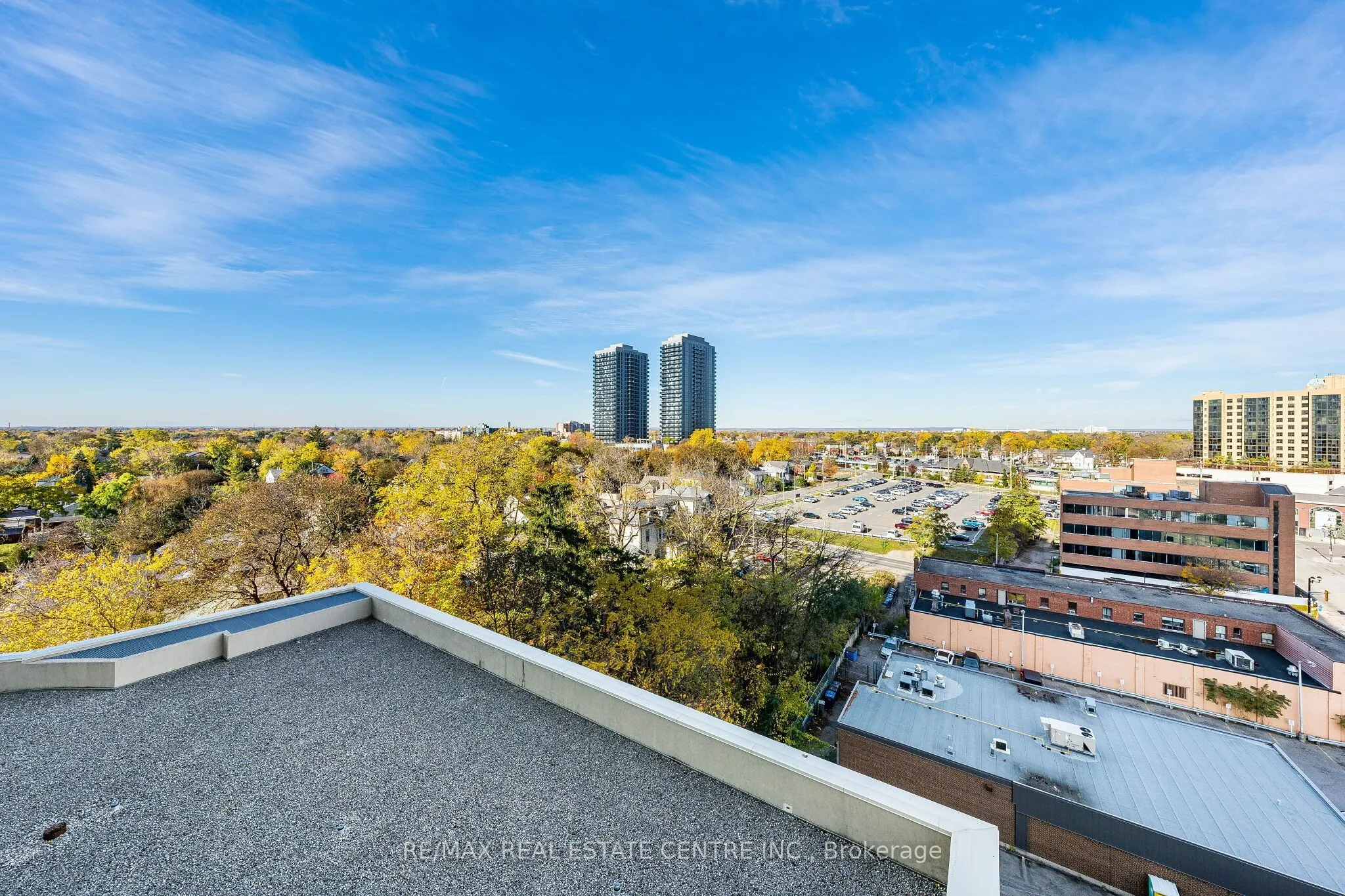 9 George Street N #901