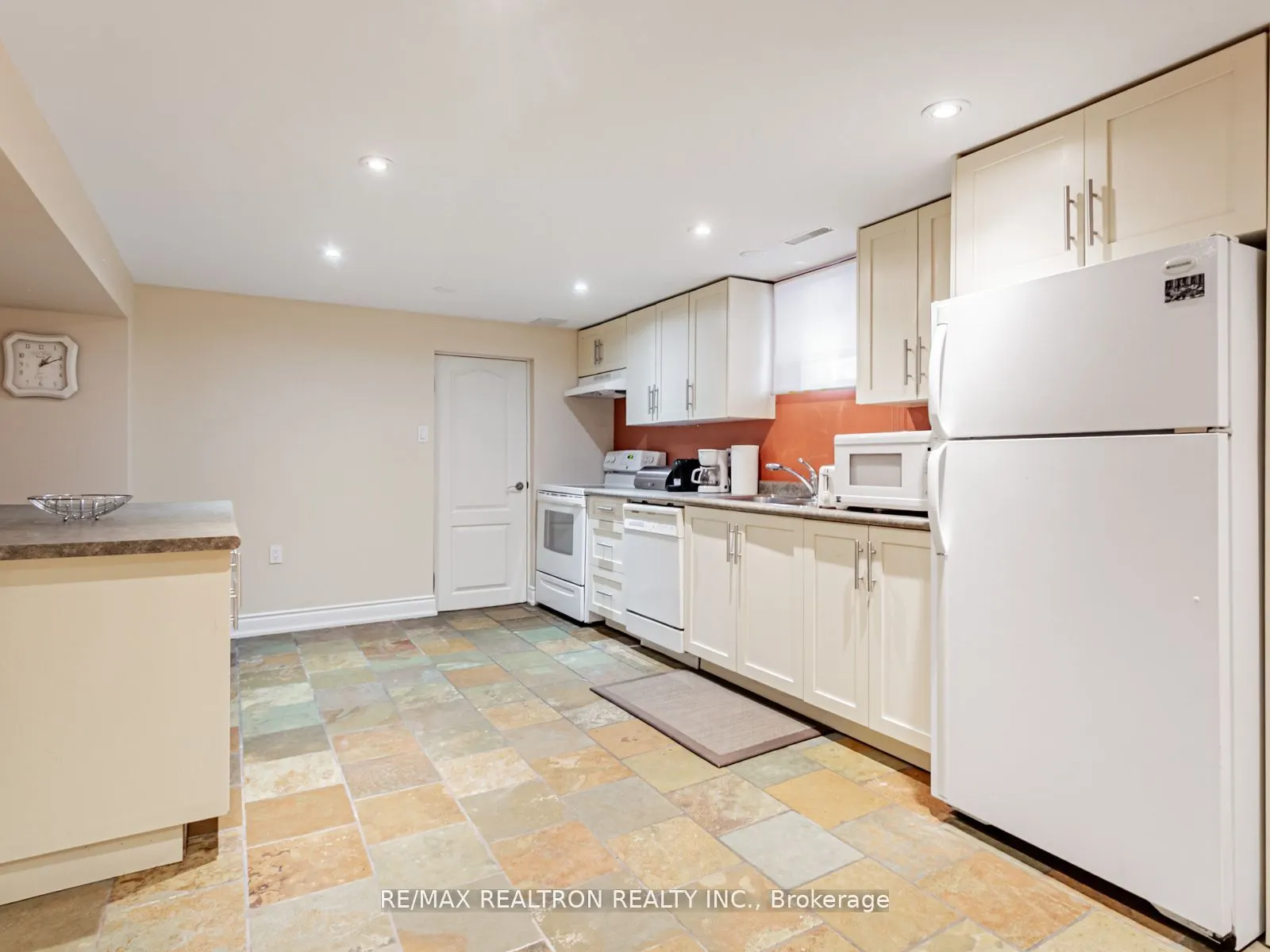 26 Charleston Road #Basement