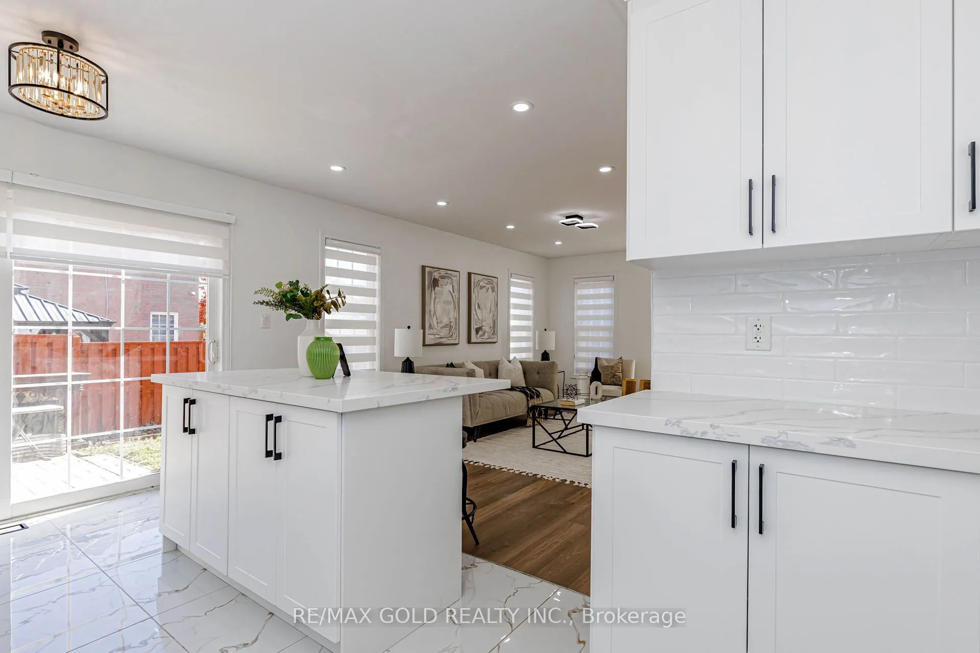 1 Orangegrove Drive