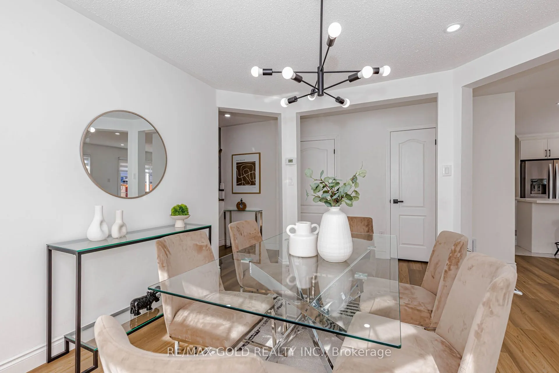 1 Orangegrove Drive