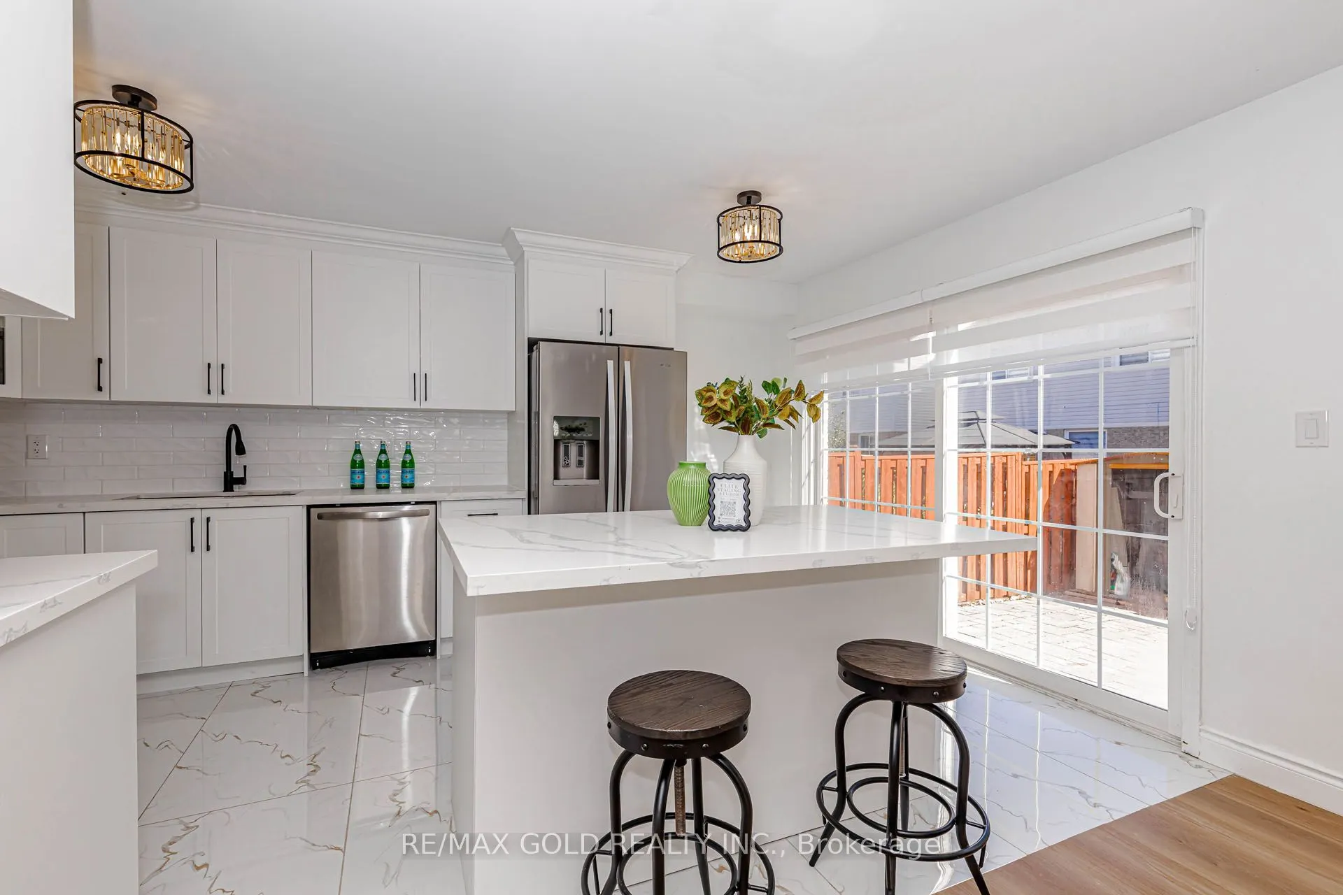 1 Orangegrove Drive