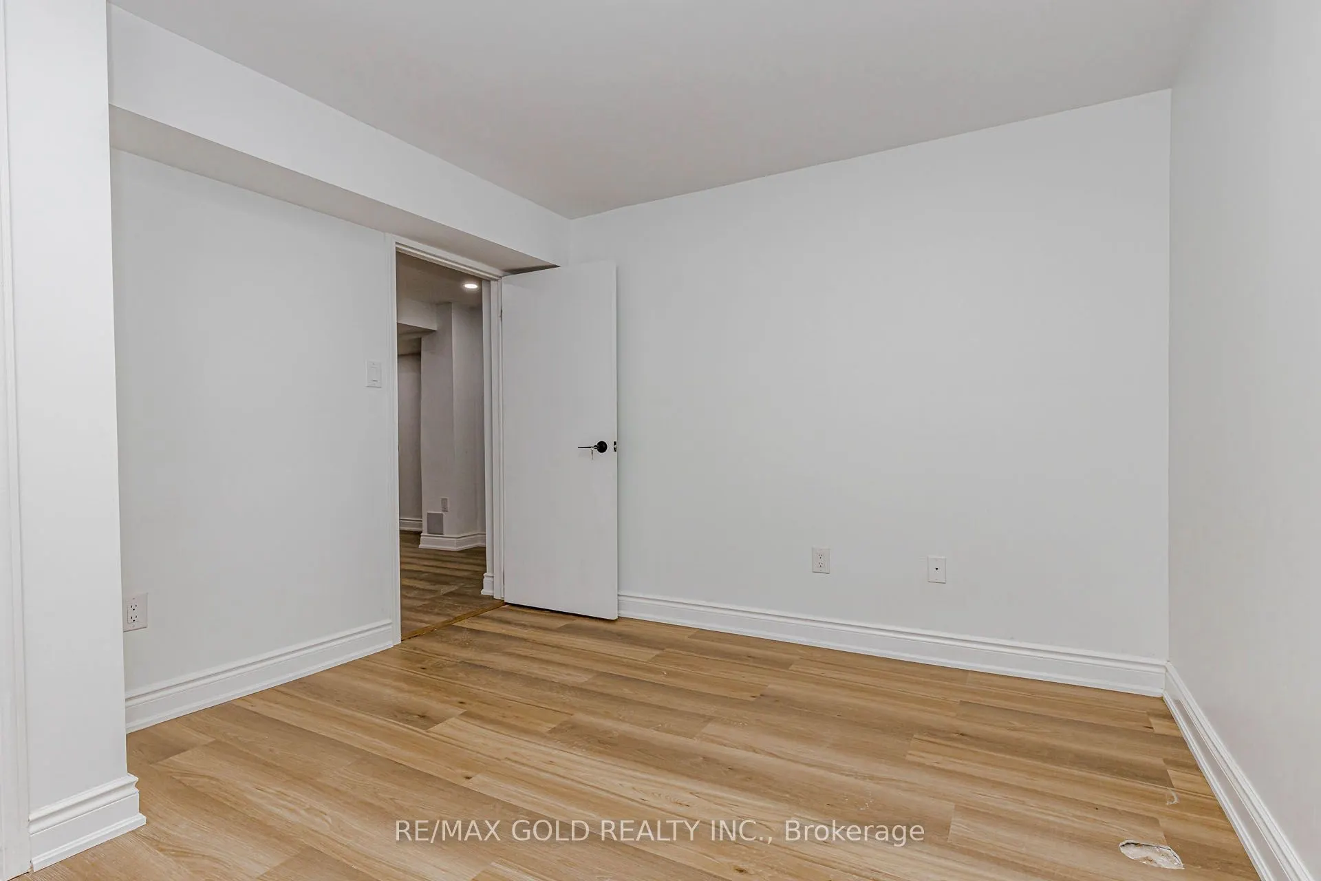 1 Orangegrove Drive