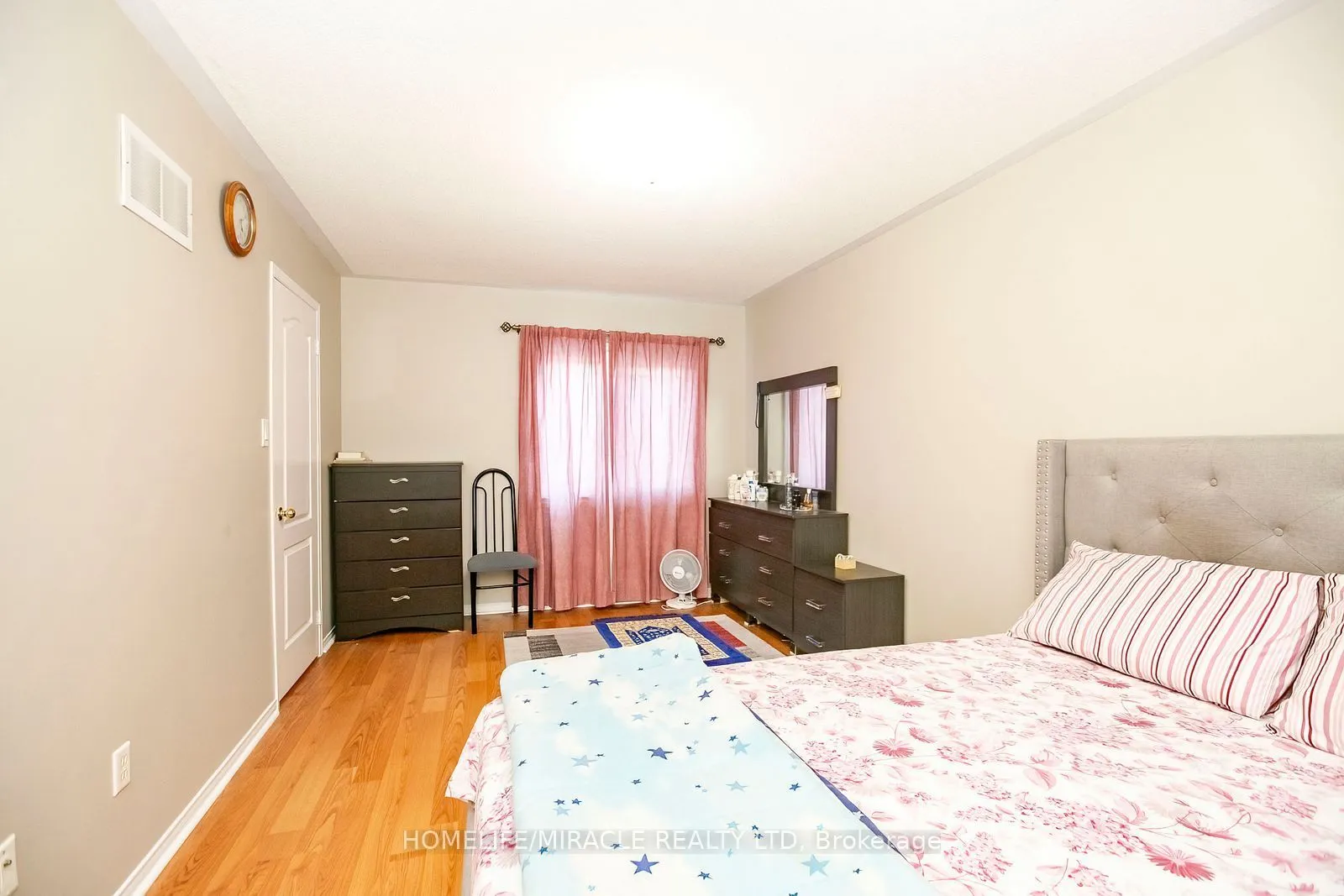 6286 McCovey Drive E