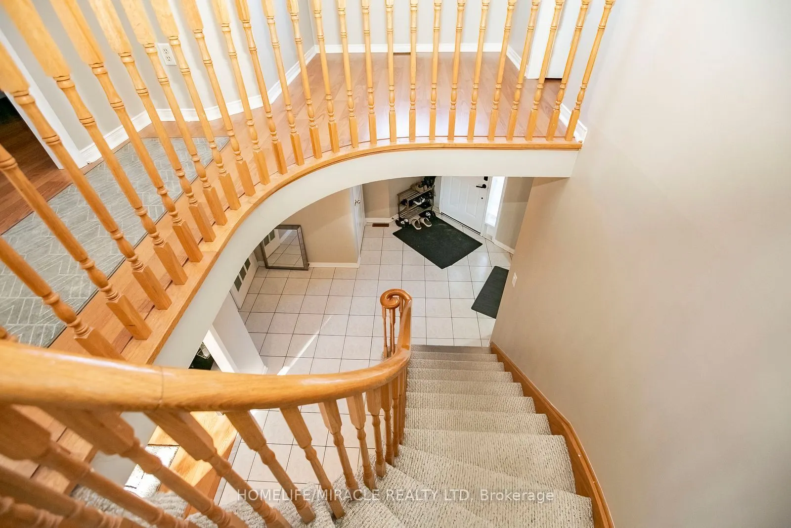 6286 McCovey Drive E
