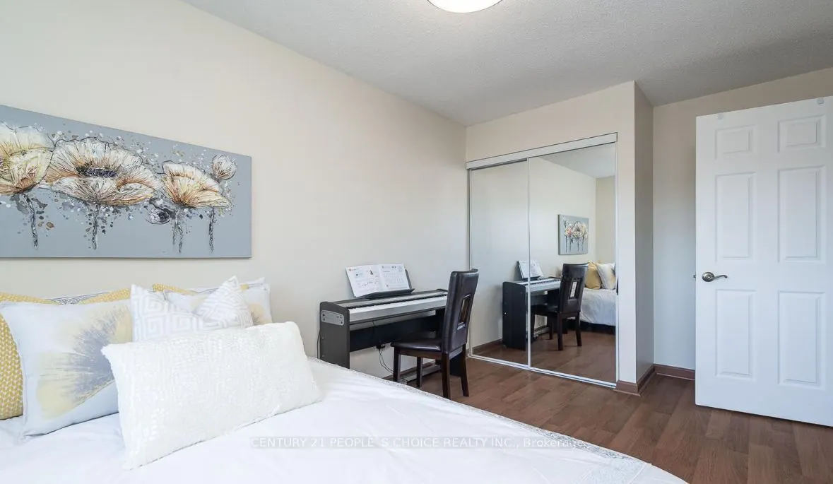 21 Rawling Crescent #Main