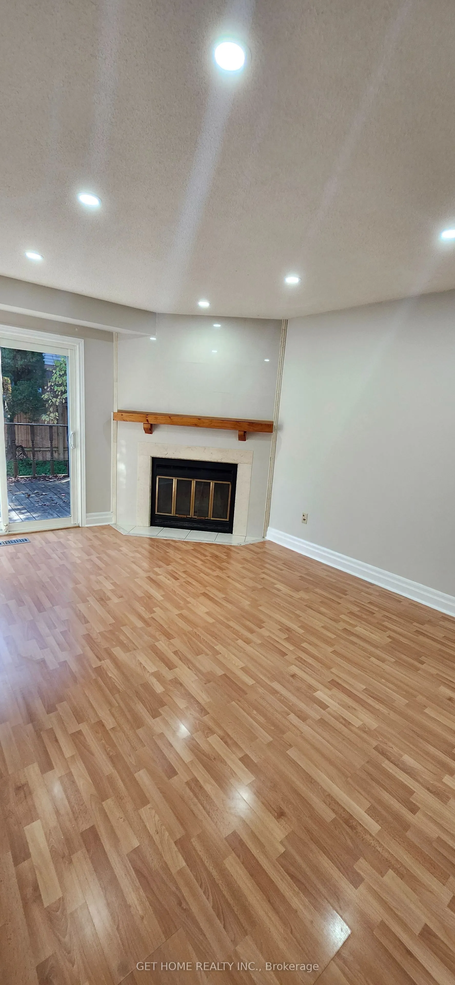 32 Torrance Woods #Main