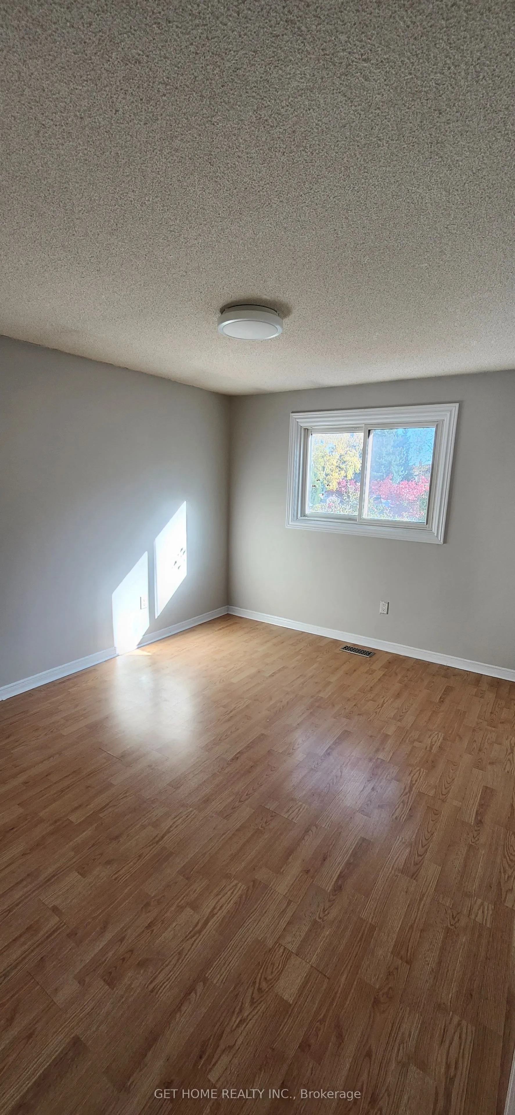 32 Torrance Woods #Main