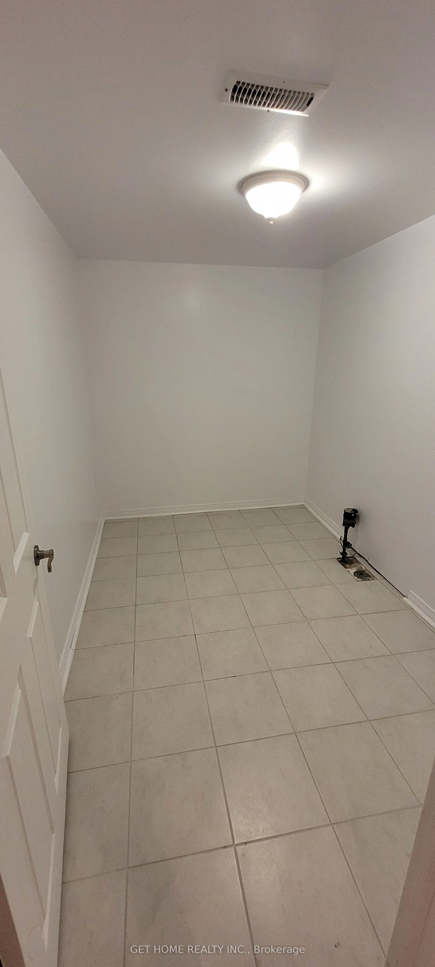 32 Torrance Woods #Main