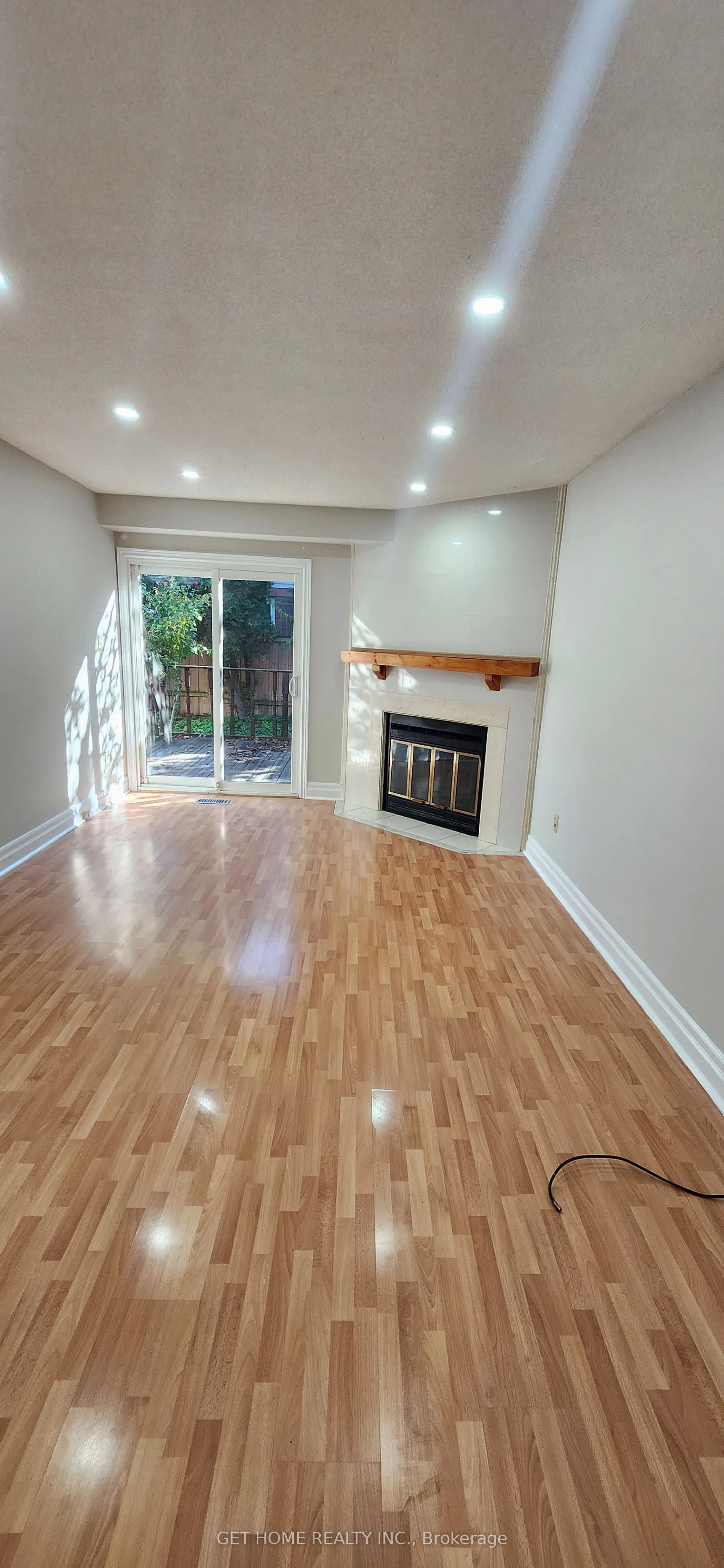 32 Torrance Woods #Main