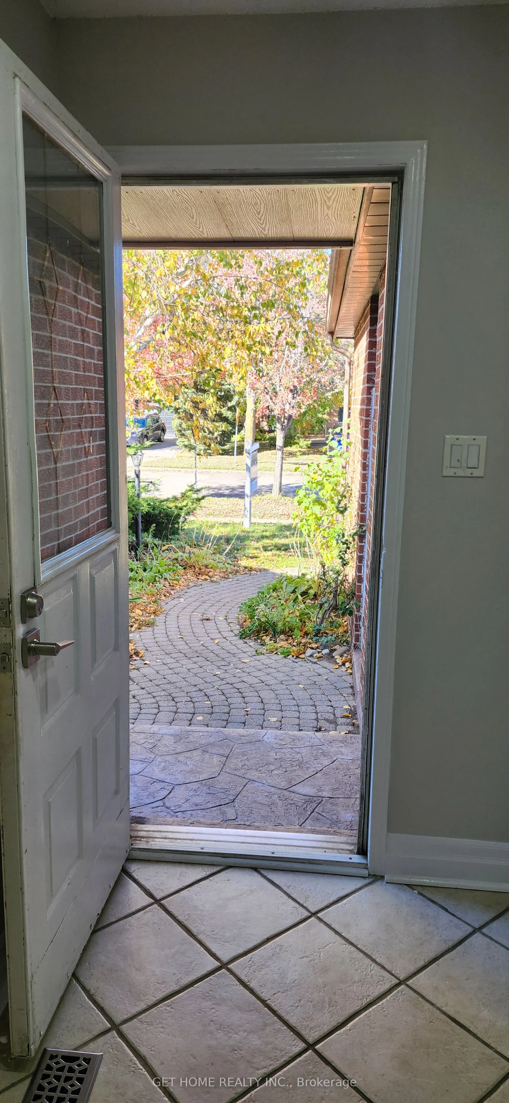 32 Torrance Woods #Main