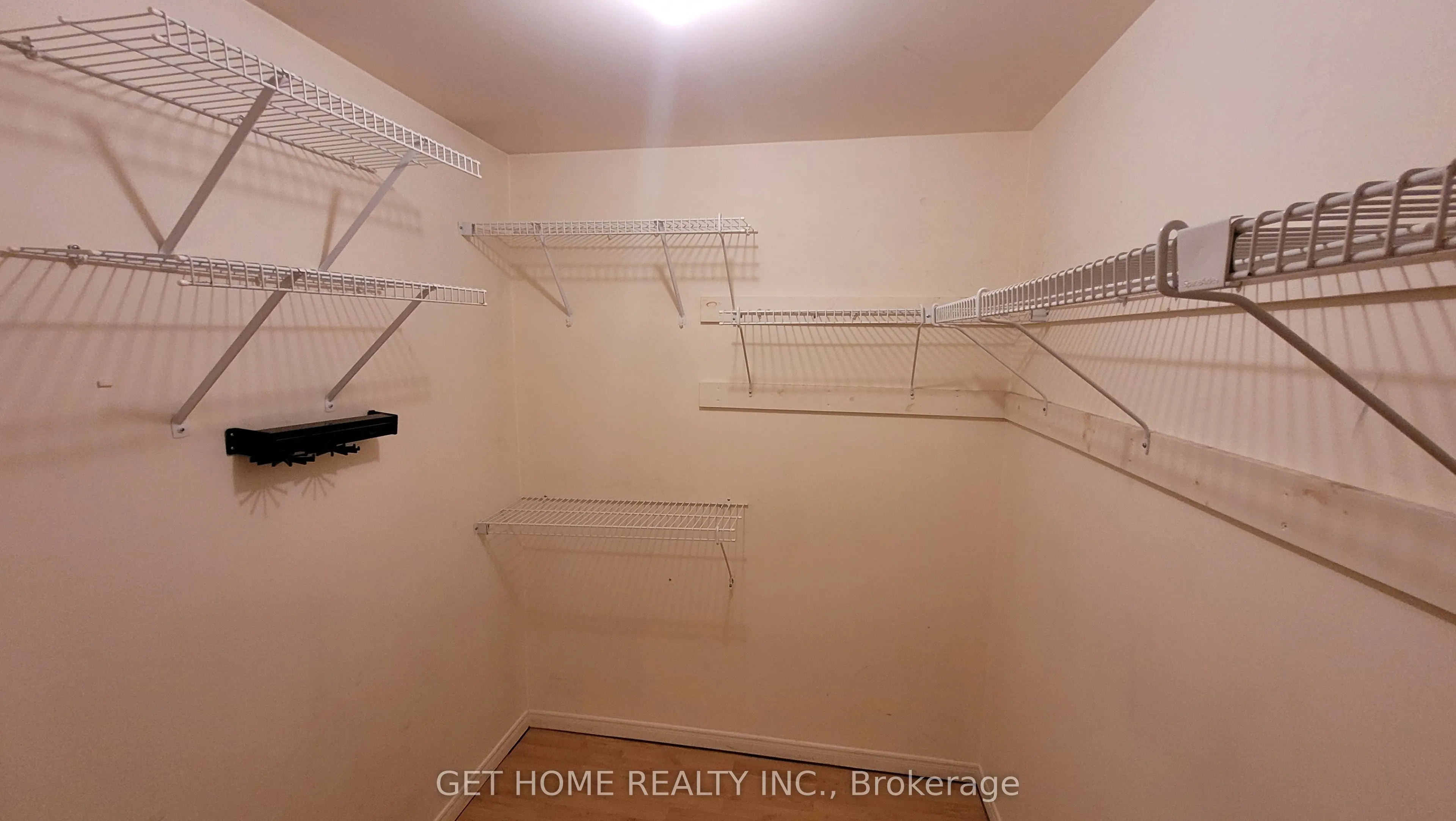 32 Torrance Woods #Main
