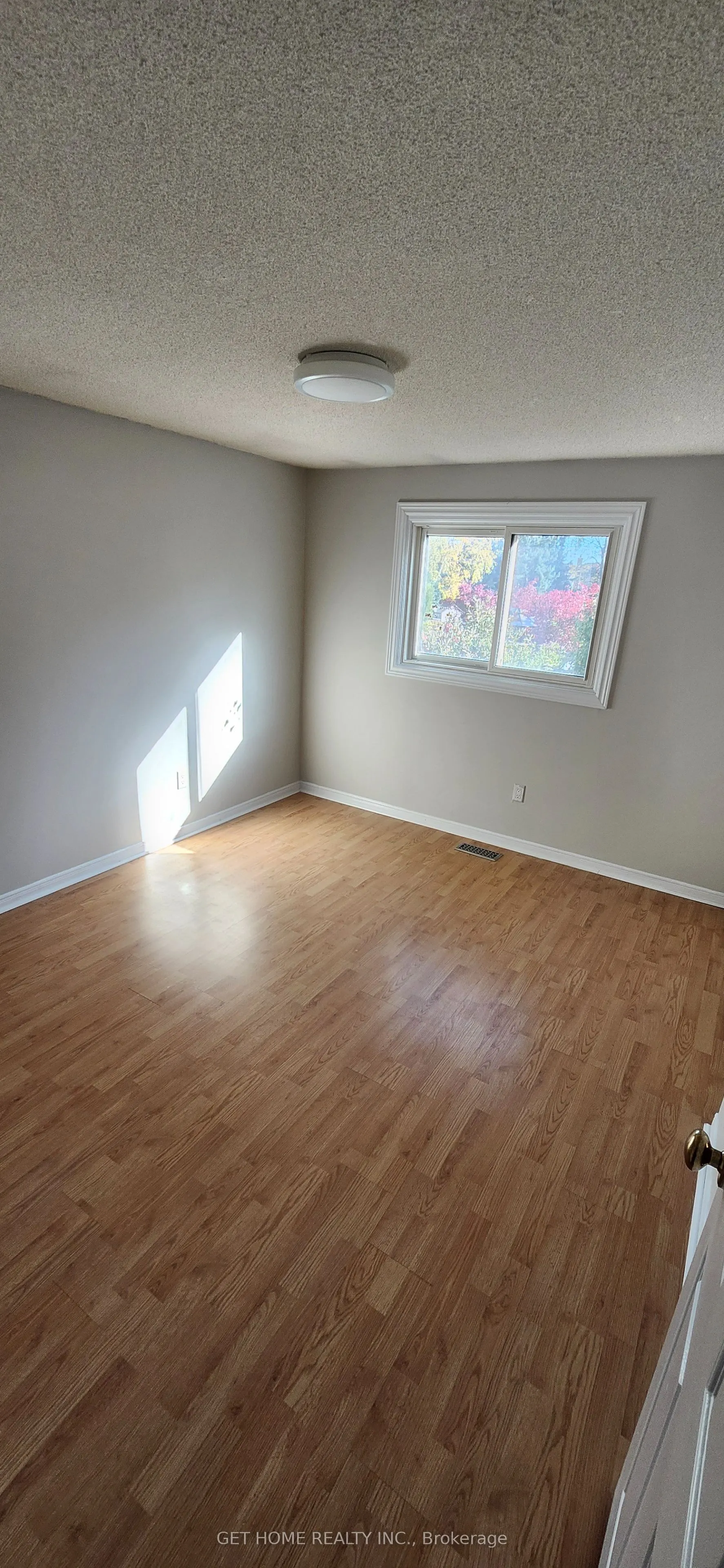 32 Torrance Woods #Main