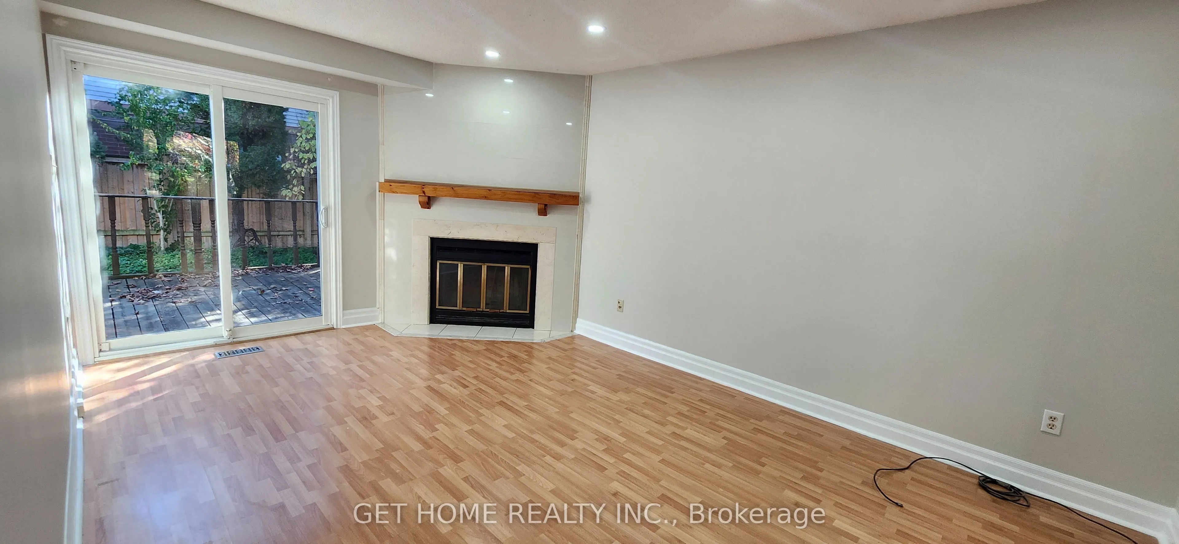 32 Torrance Woods #Main