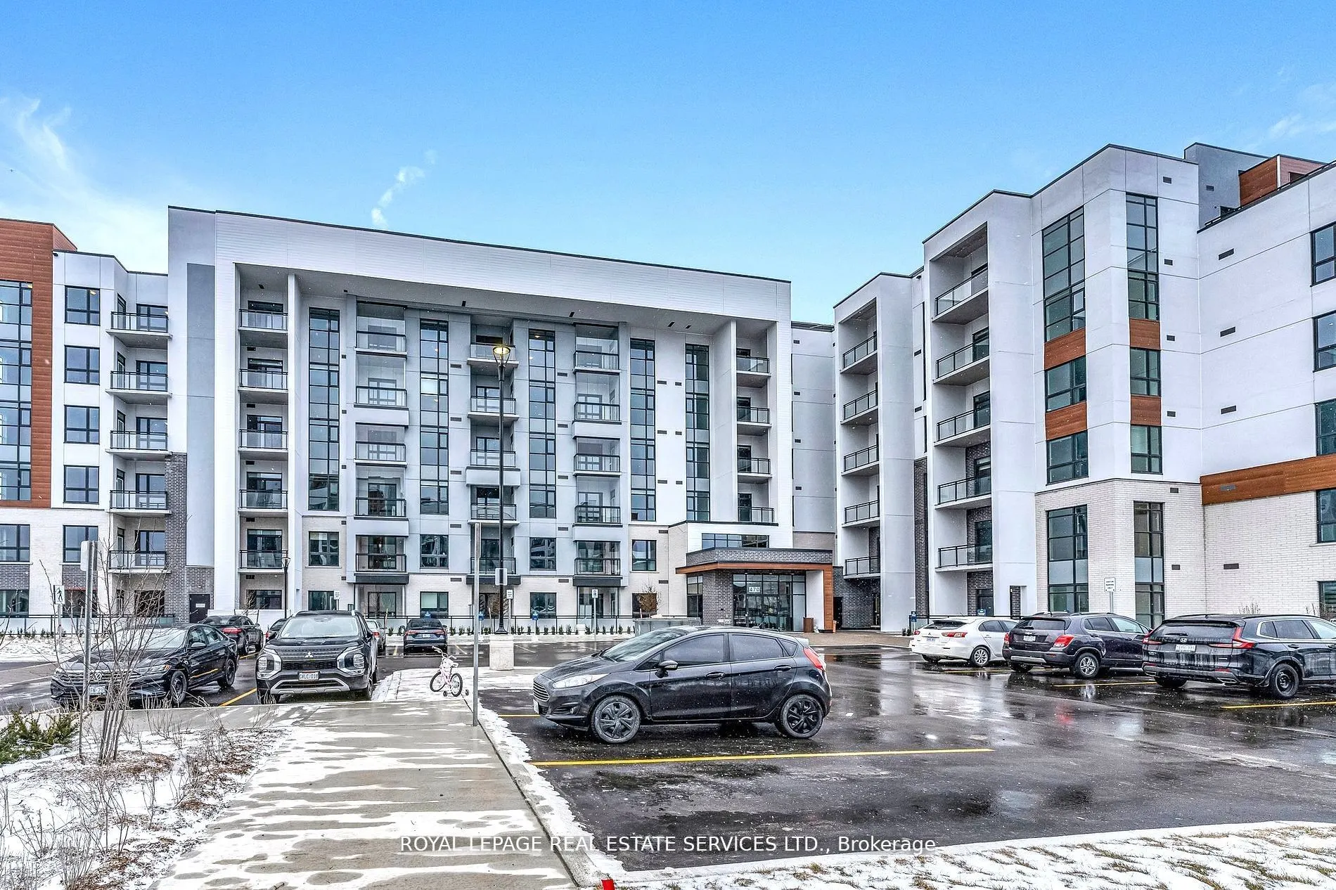 470 Gordon Krantz Avenue #502