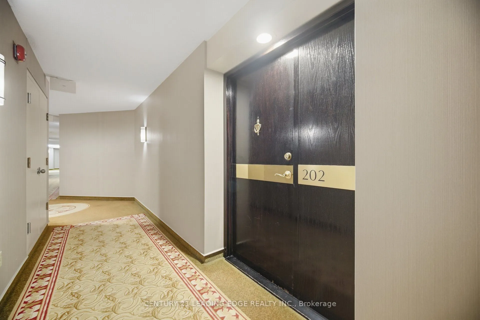 1700 The Collegeway Way #202
