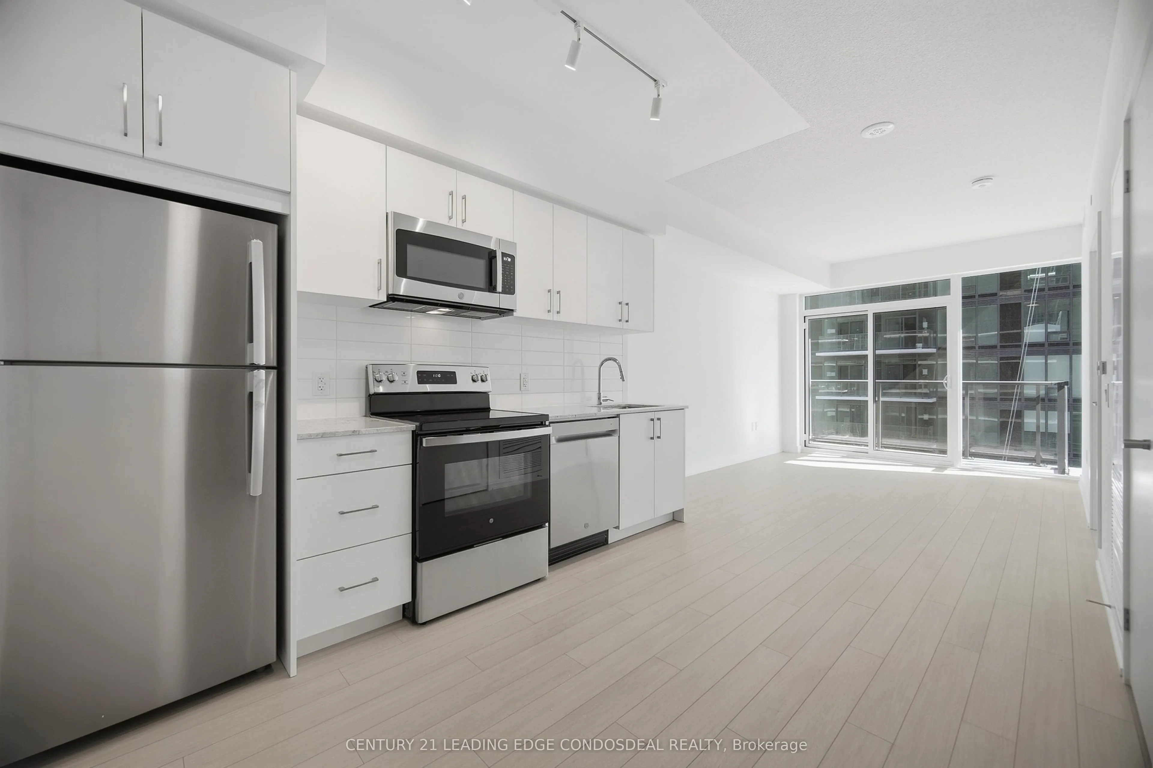 4010 Eglinton Avenue W #1606