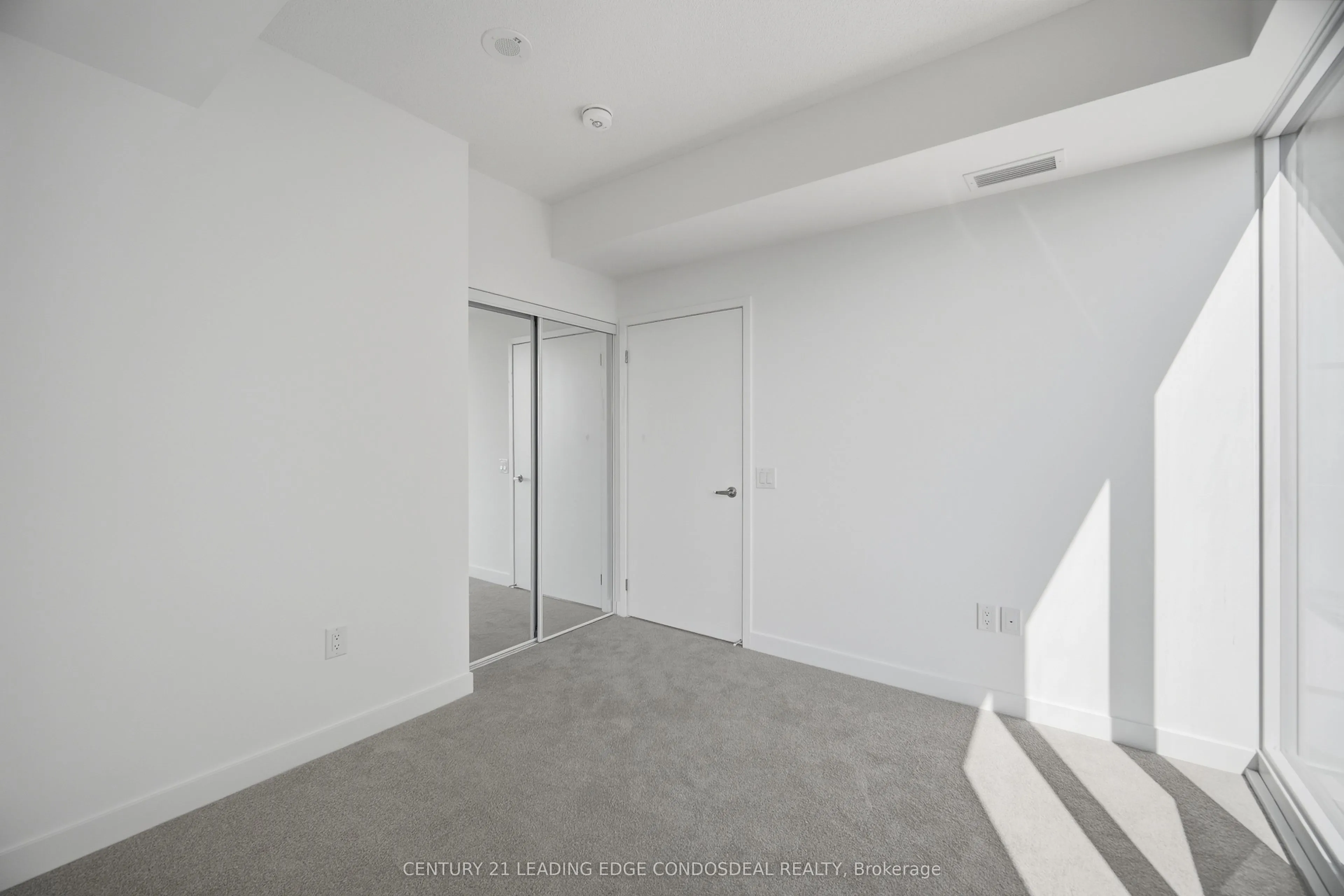 4010 Eglinton Avenue W #1606