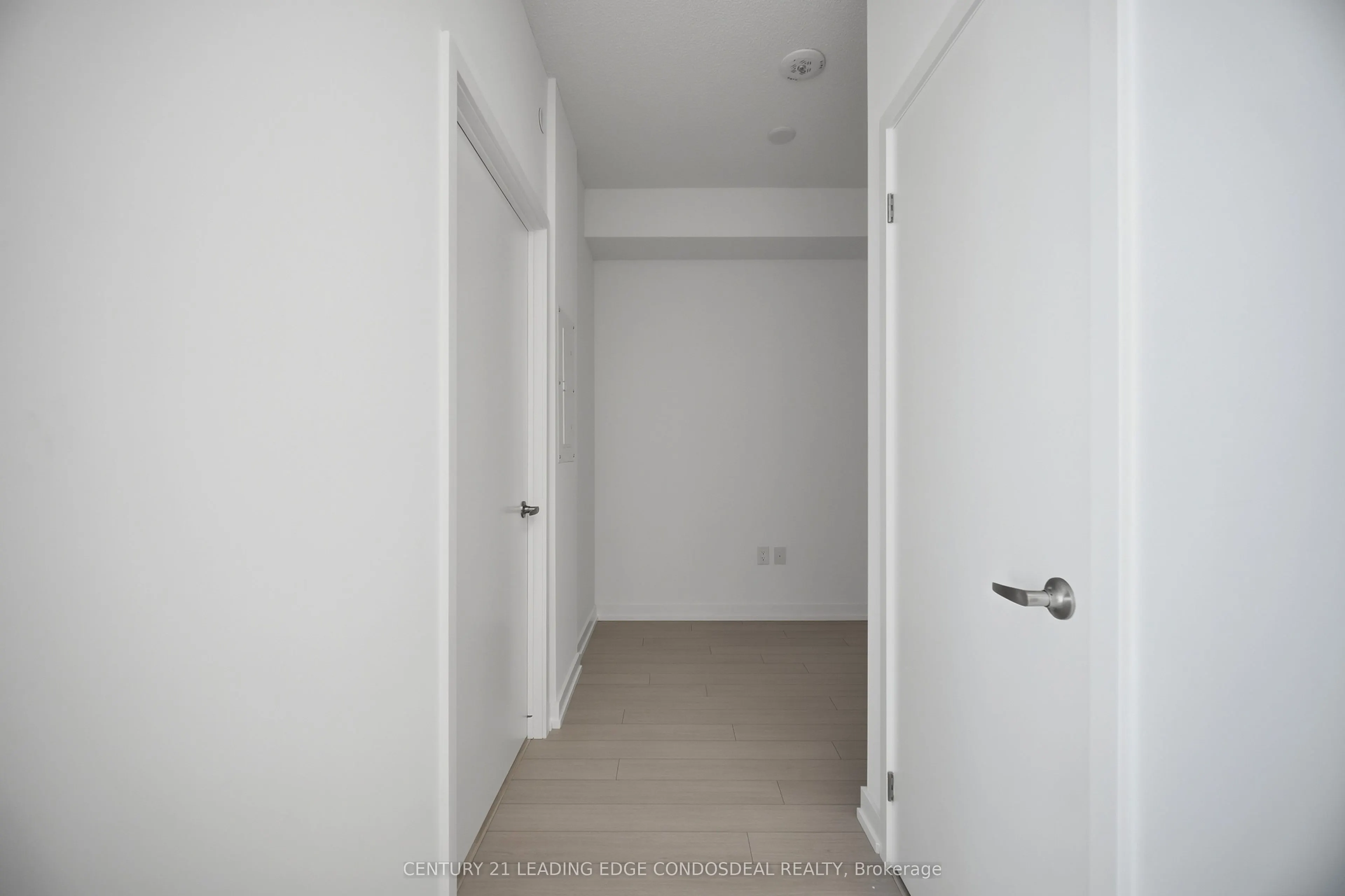 4010 Eglinton Avenue W #1606