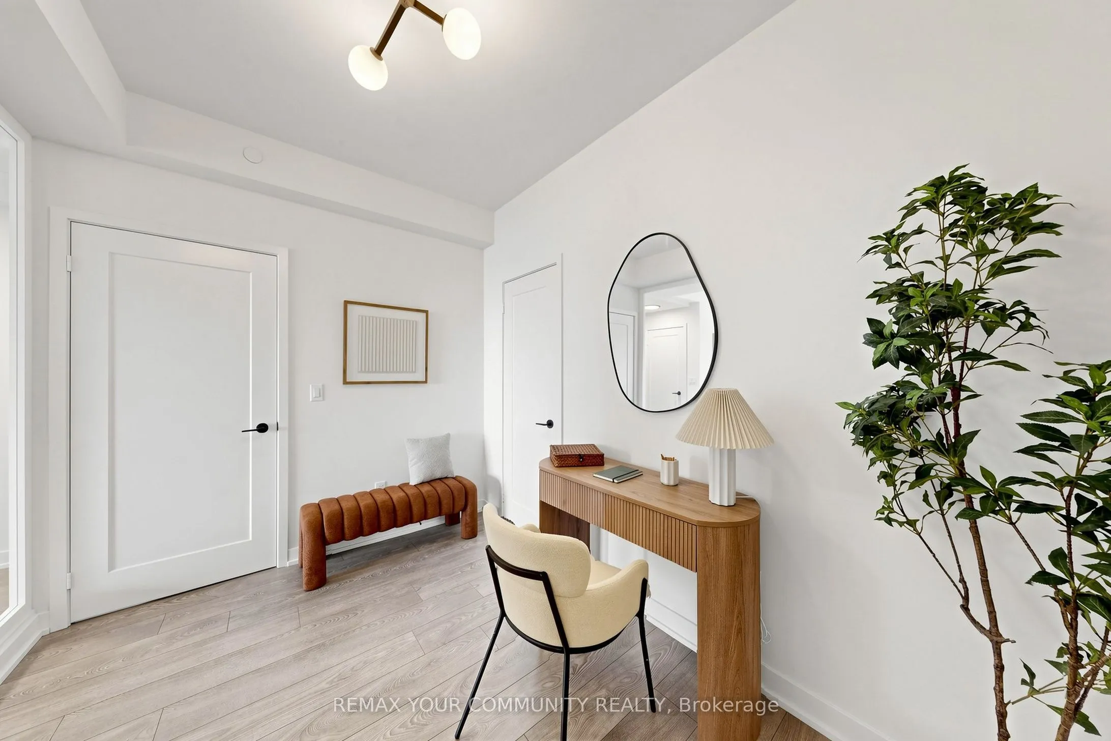 209 Steeles Avenue W #3604