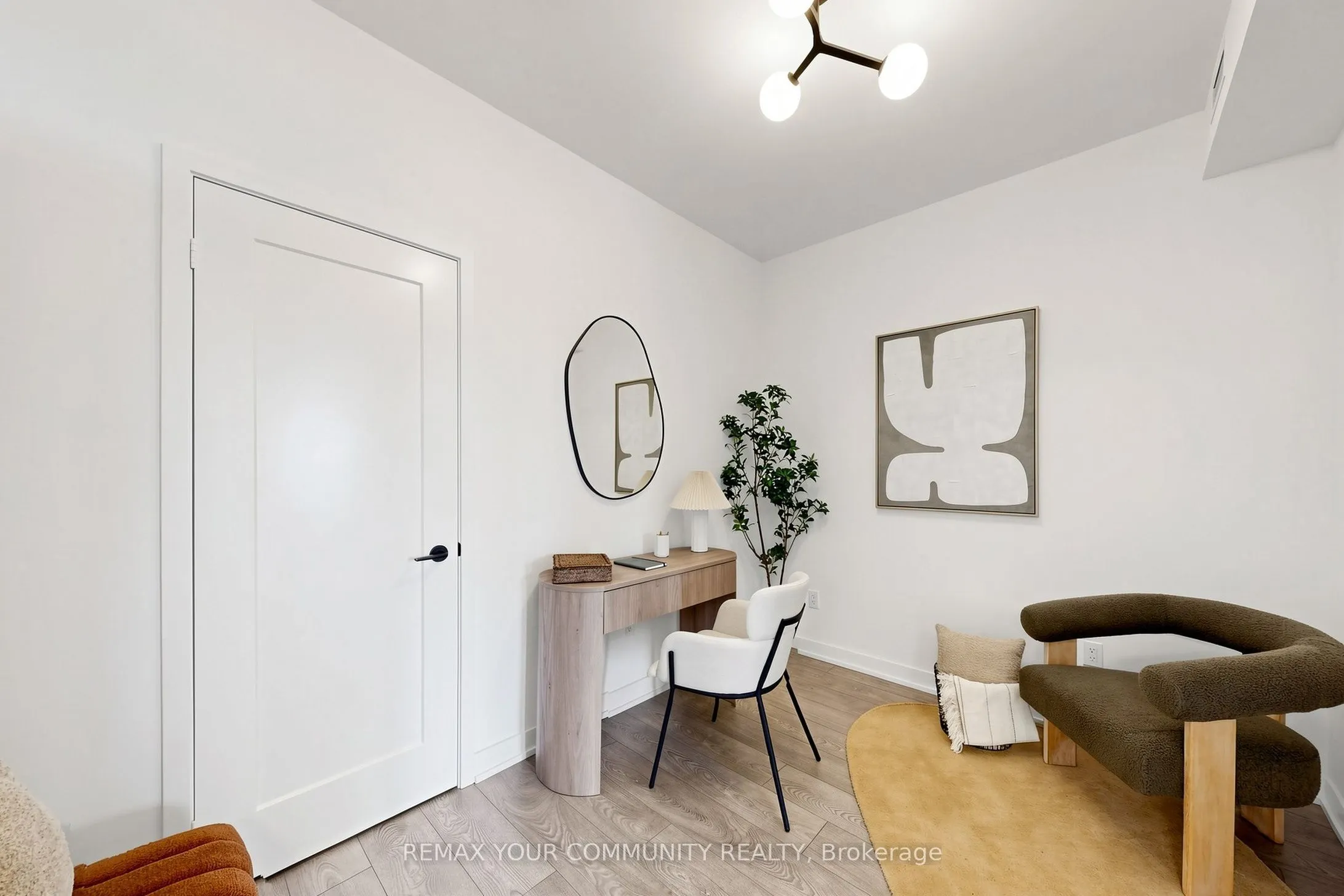 209 Steeles Avenue W #3604