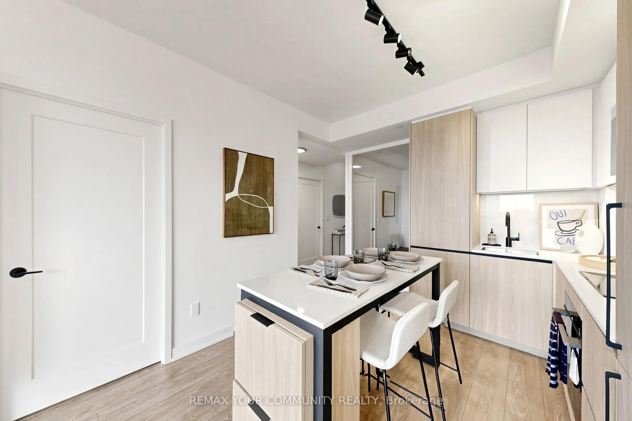 209 Steeles Avenue W #3604