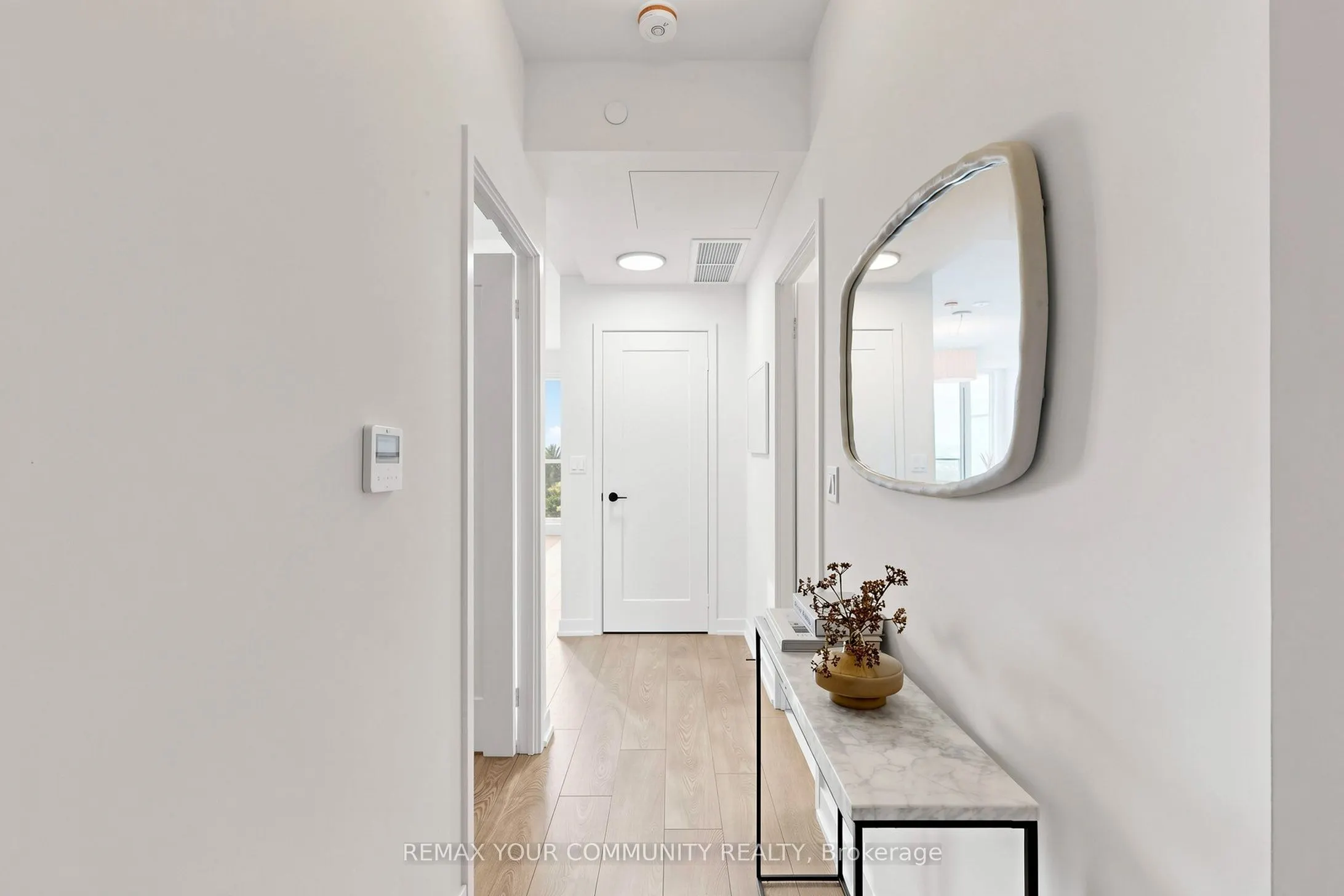 209 Steeles Avenue W #3604