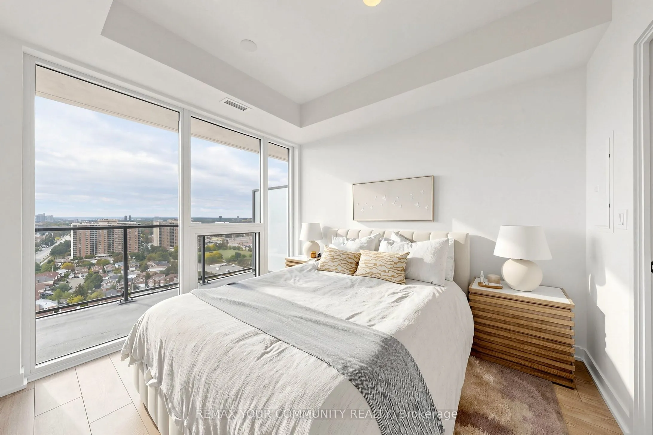 209 Steeles Avenue W #3604