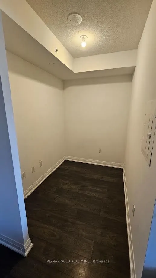 10 Gibbs Road #714