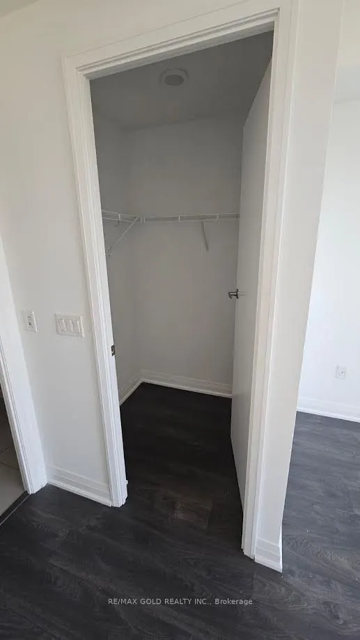 10 Gibbs Road #714