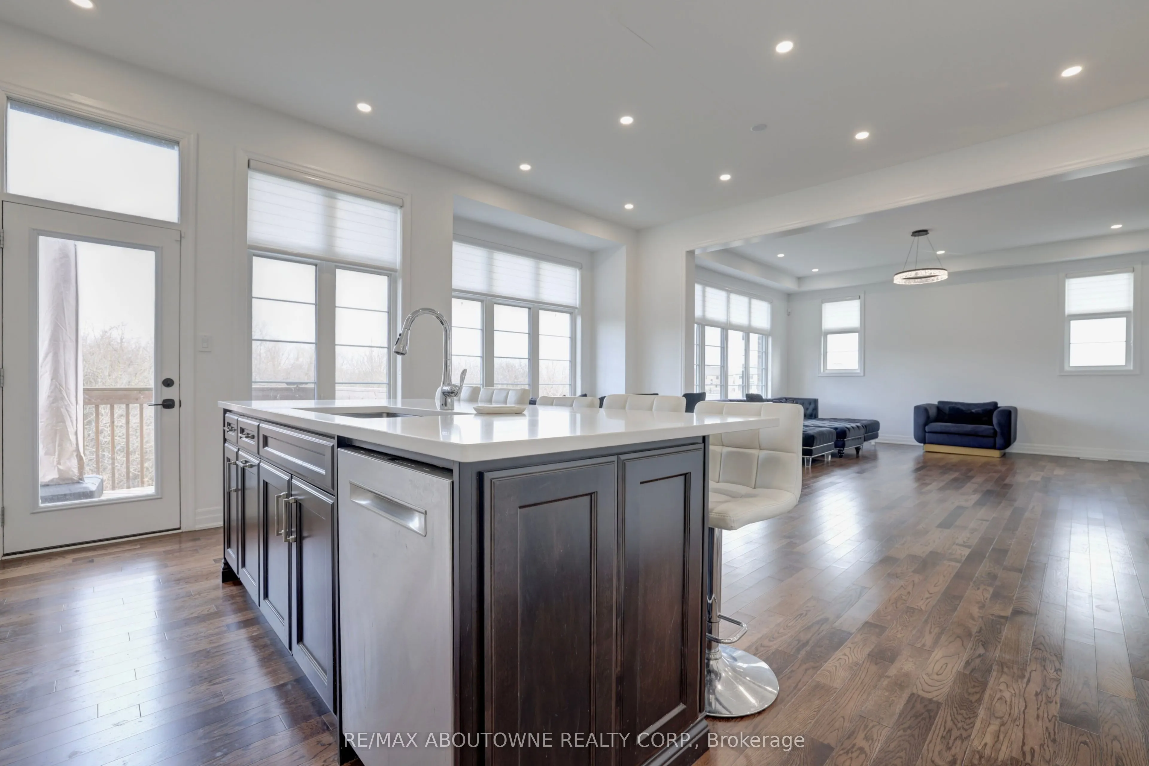 1416 Ford Strathy Crescent