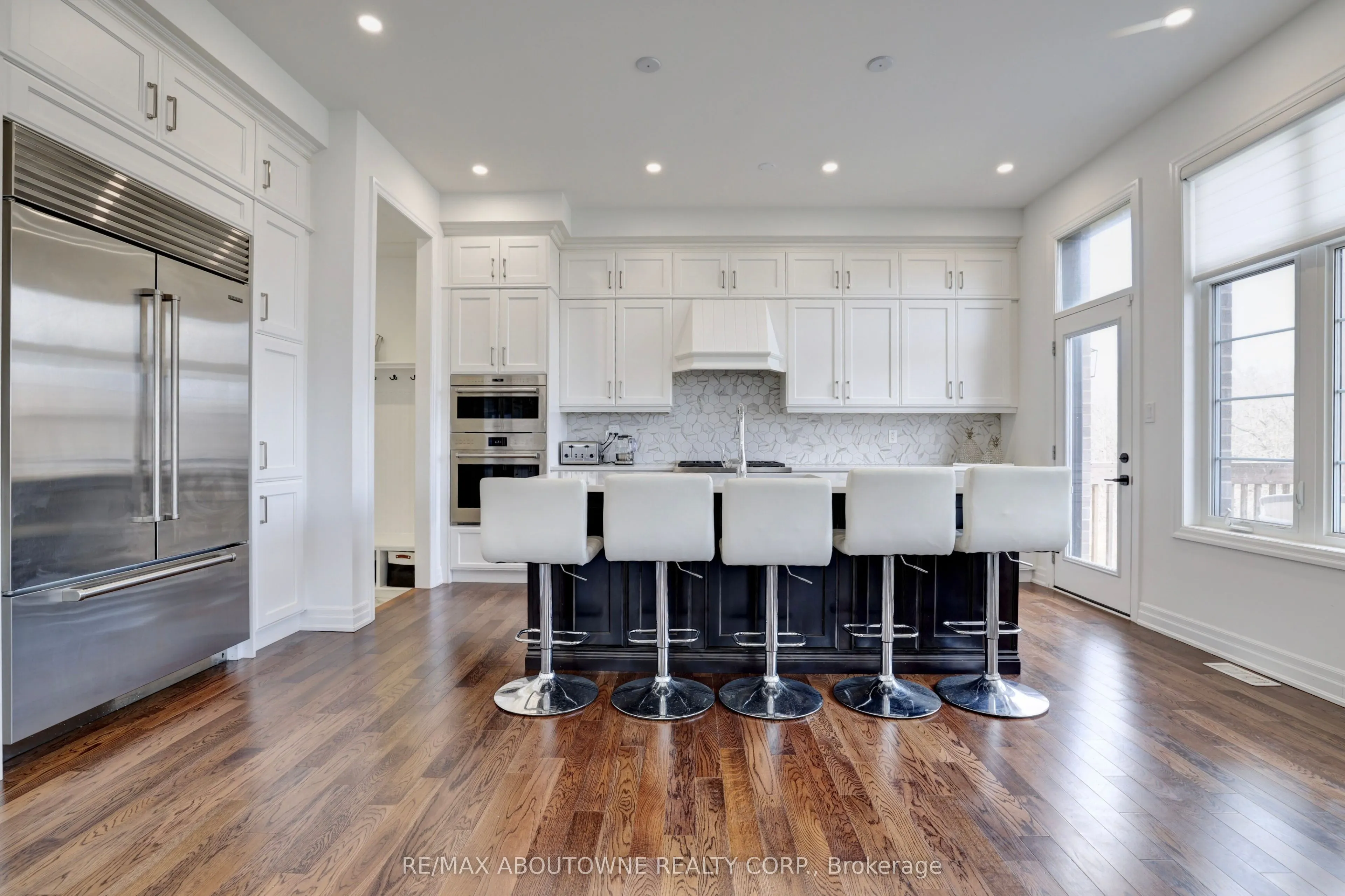 1416 Ford Strathy Crescent