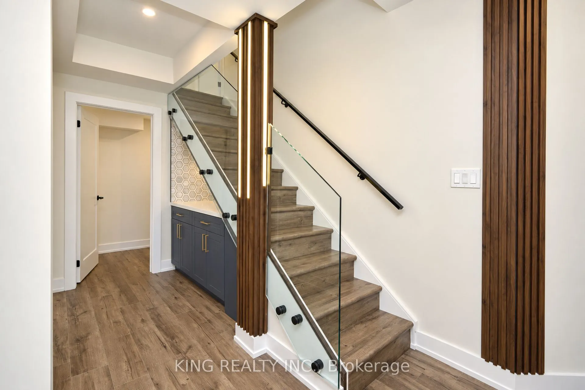 2359 Irene Crescent