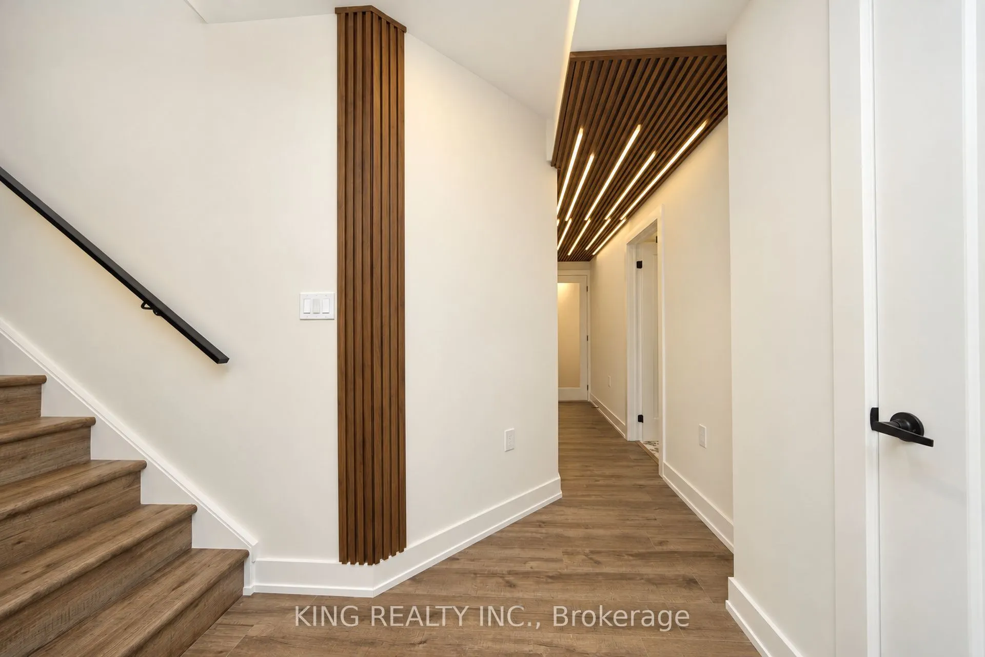 2359 Irene Crescent
