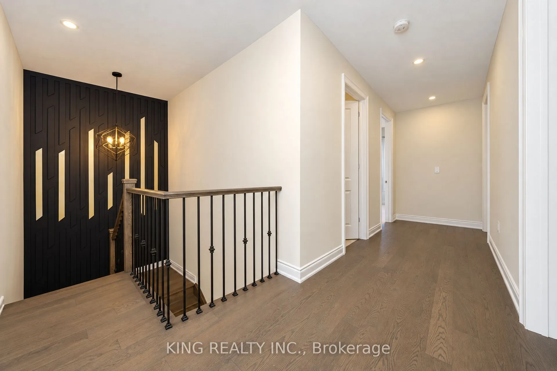 2359 Irene Crescent