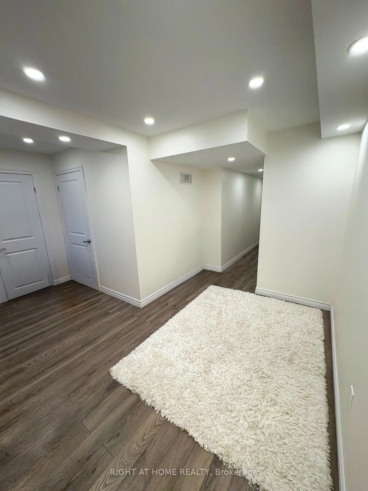 408 Belcourt Common