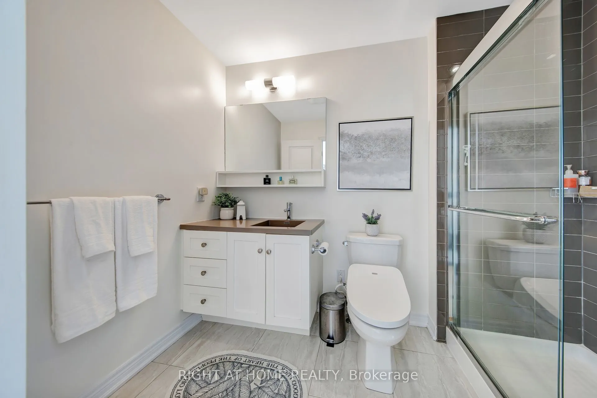 408 Belcourt Common