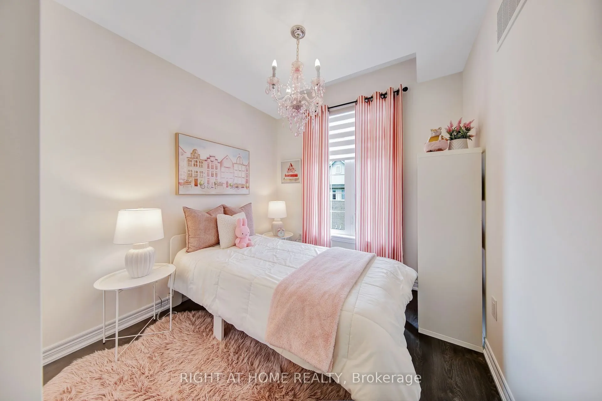 408 Belcourt Common